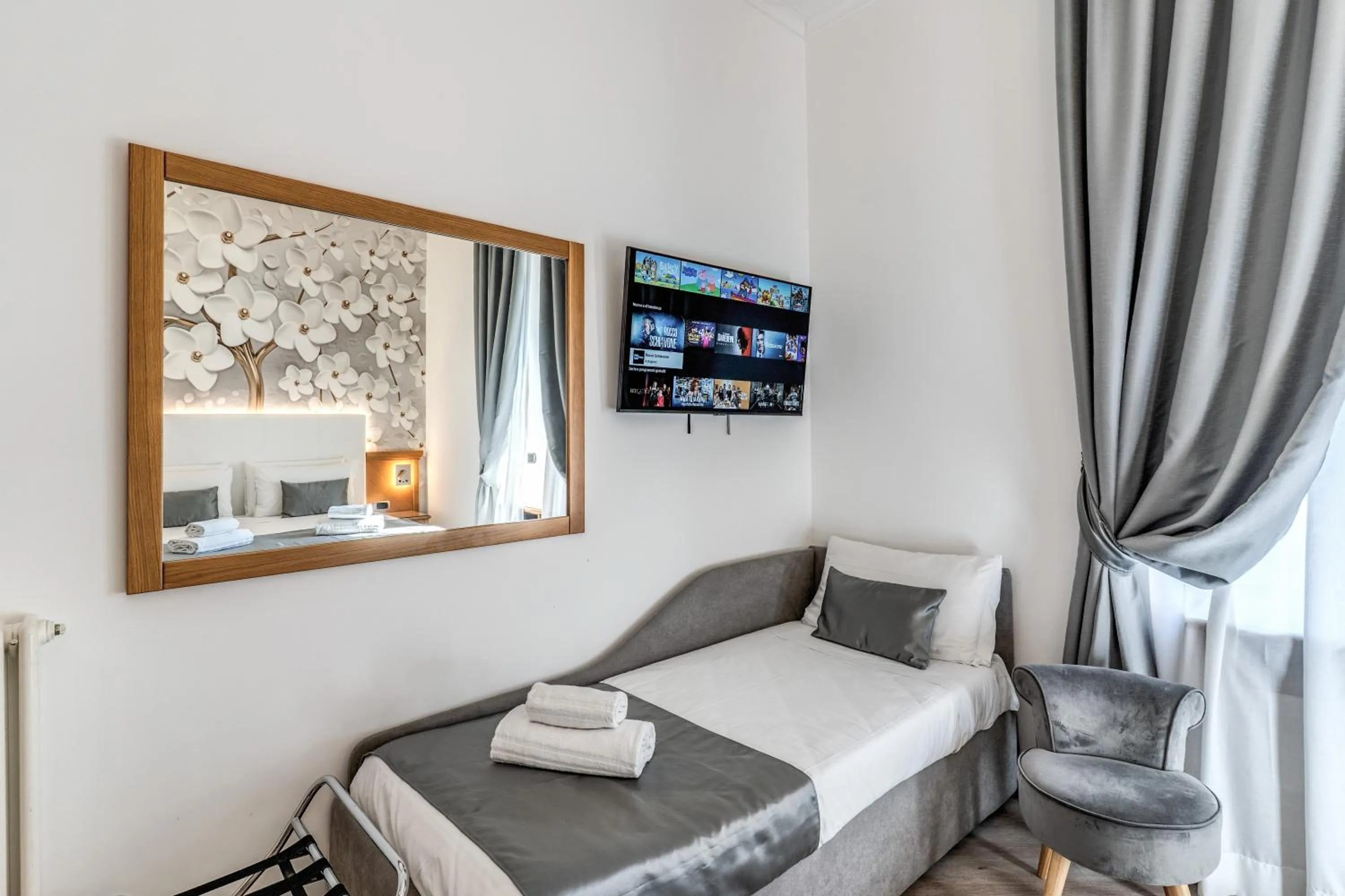 Bed in Roma dei Papi B&B