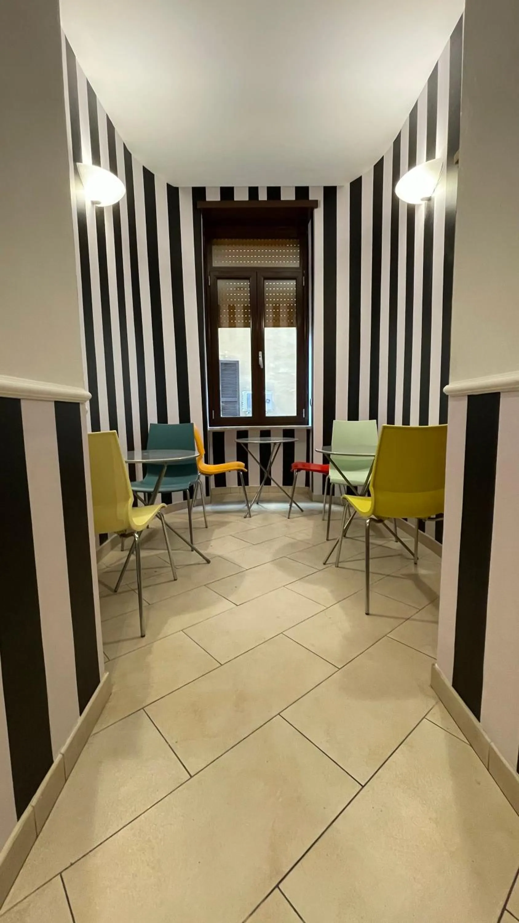 Breakfast in Roma dei Papi B&B