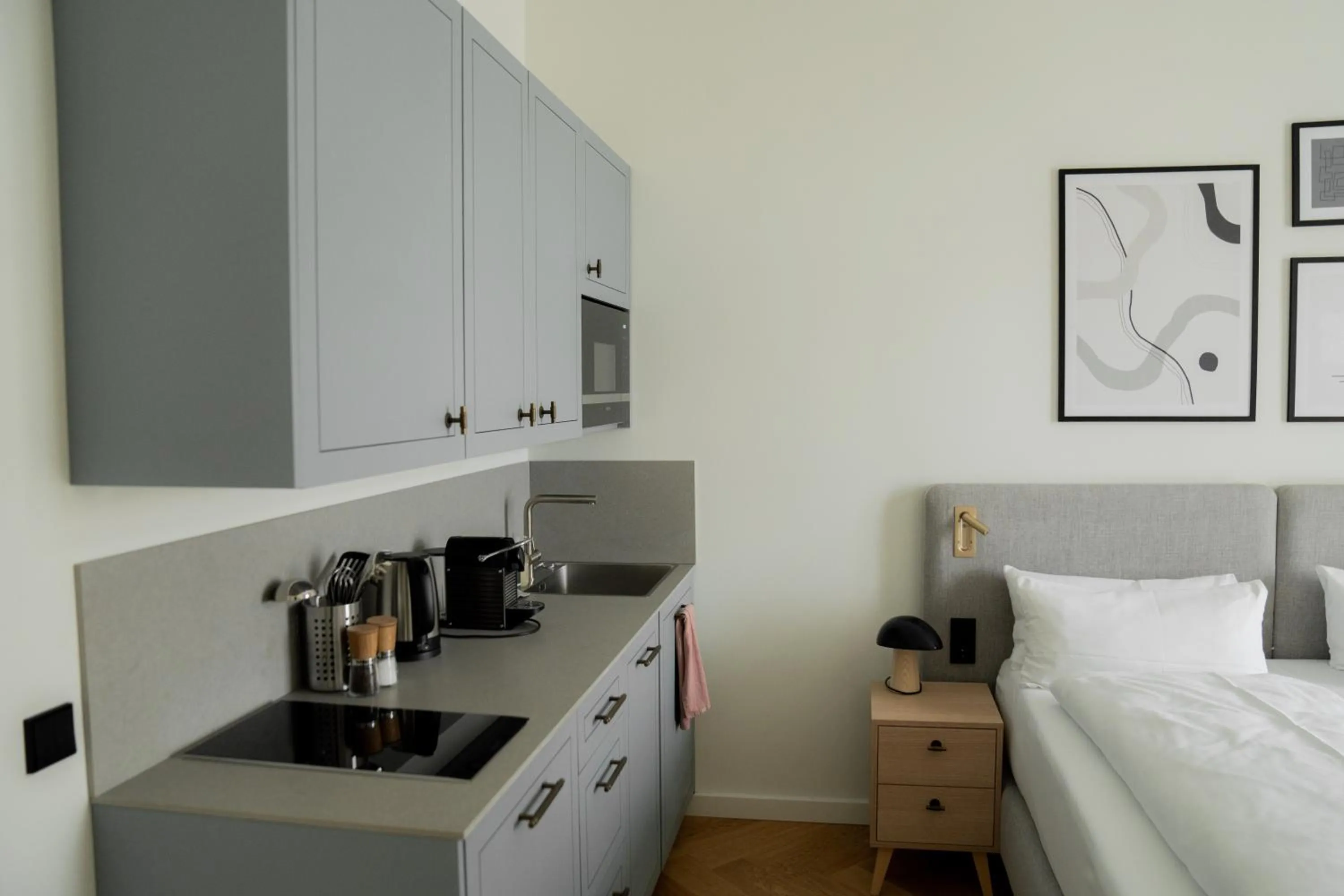 Coffee/tea facilities, Bed in Bob W Lübeck Old Town