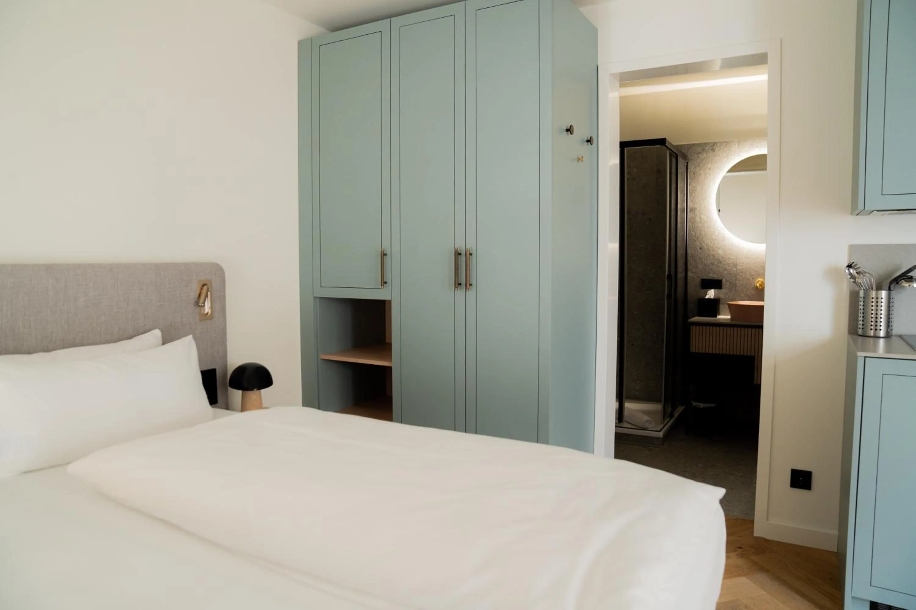 Bed in Bob W Lübeck Old Town