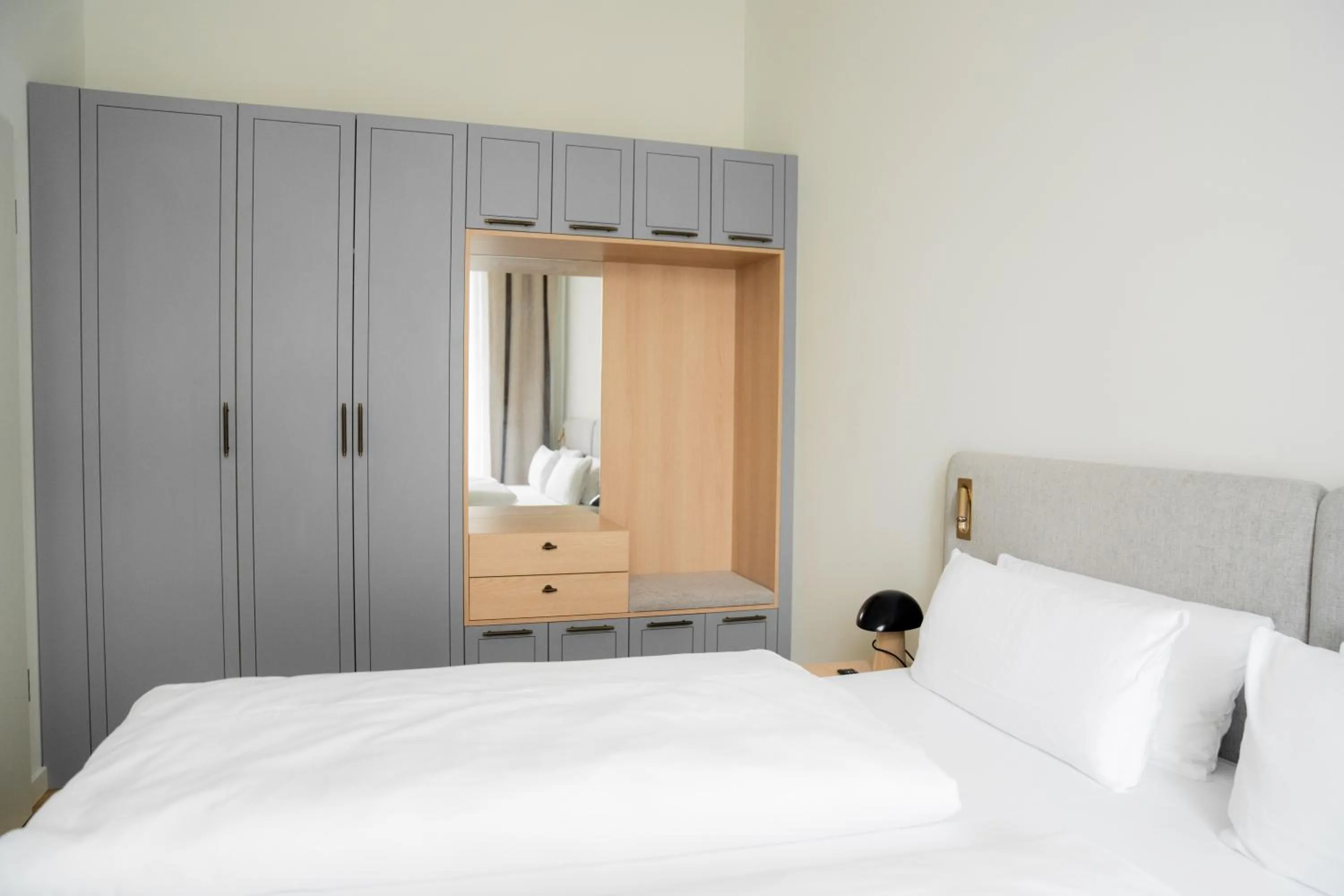 Bedroom, Bed in Bob W Lübeck Old Town