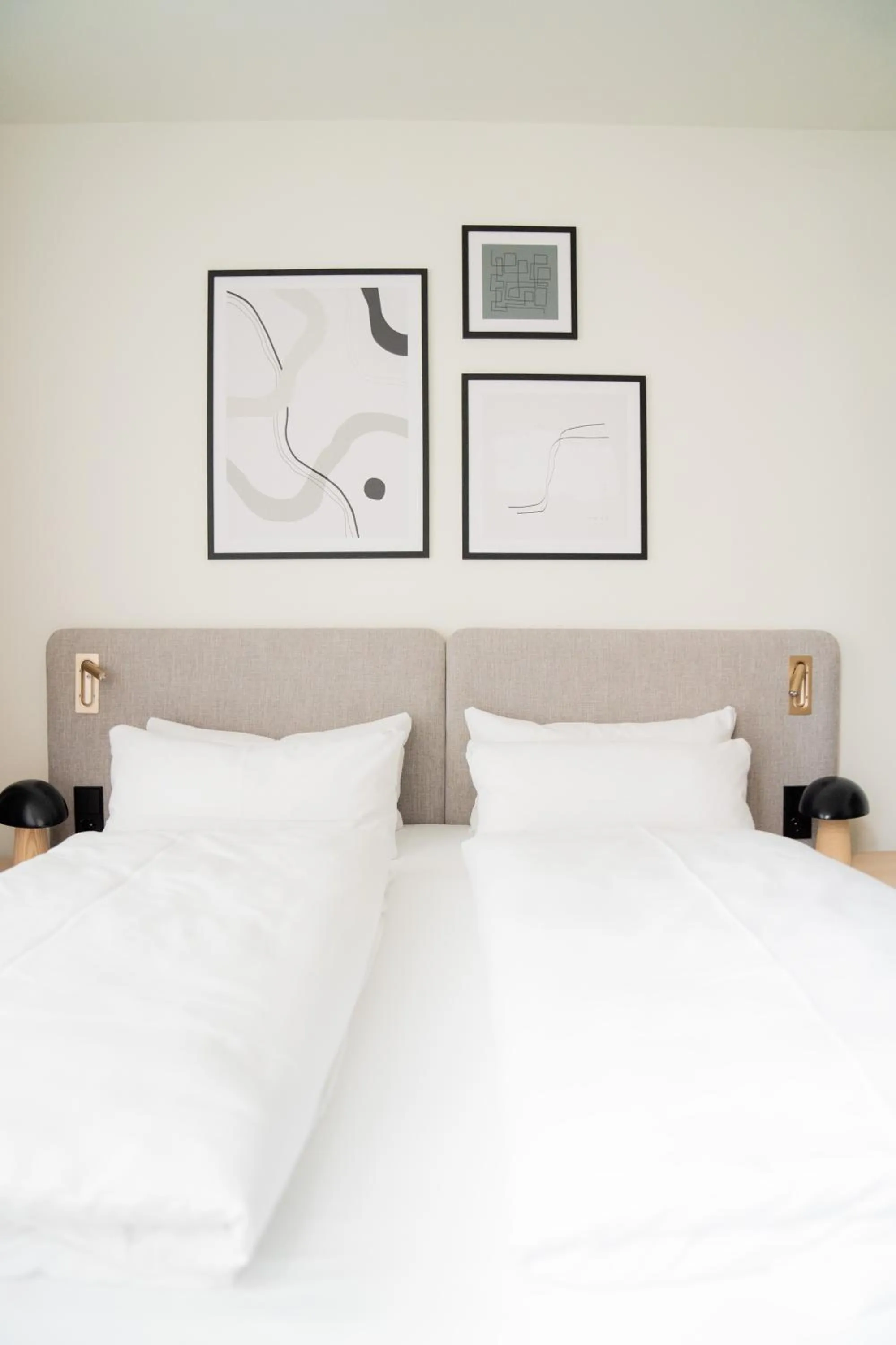 Bed in Bob W Lübeck Old Town