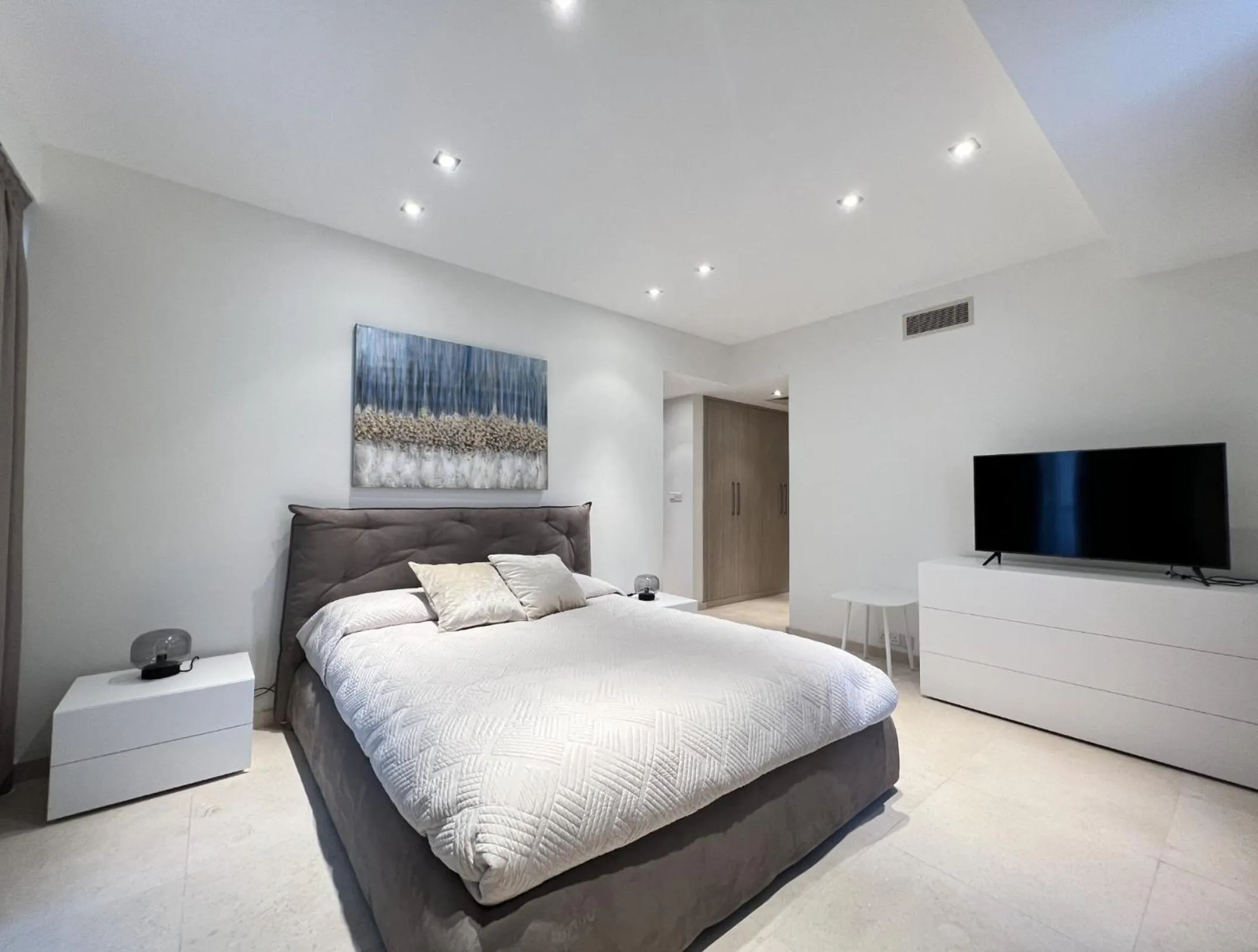 Bed in Aphrodite Plaza