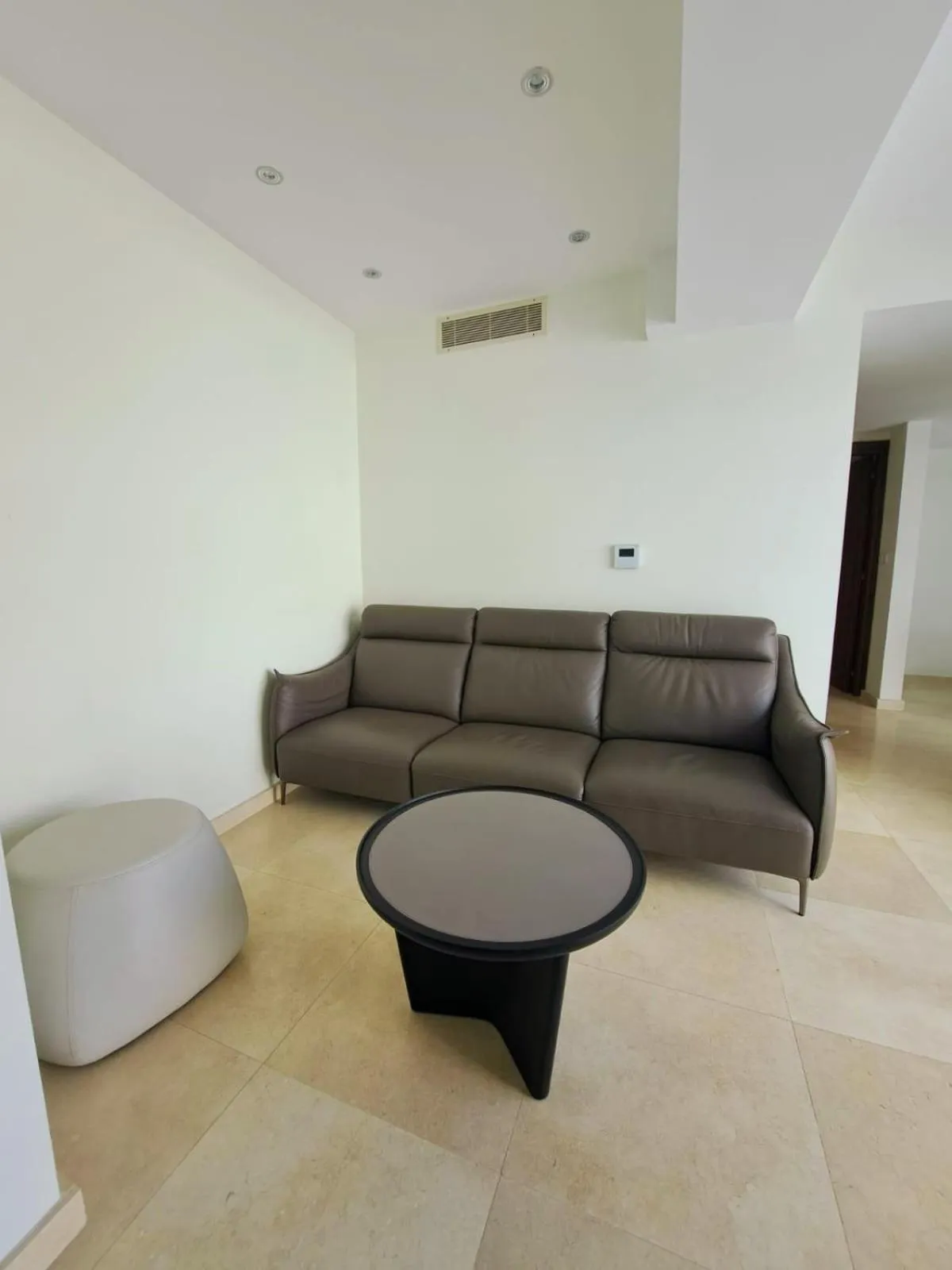 Living room in Aphrodite Plaza