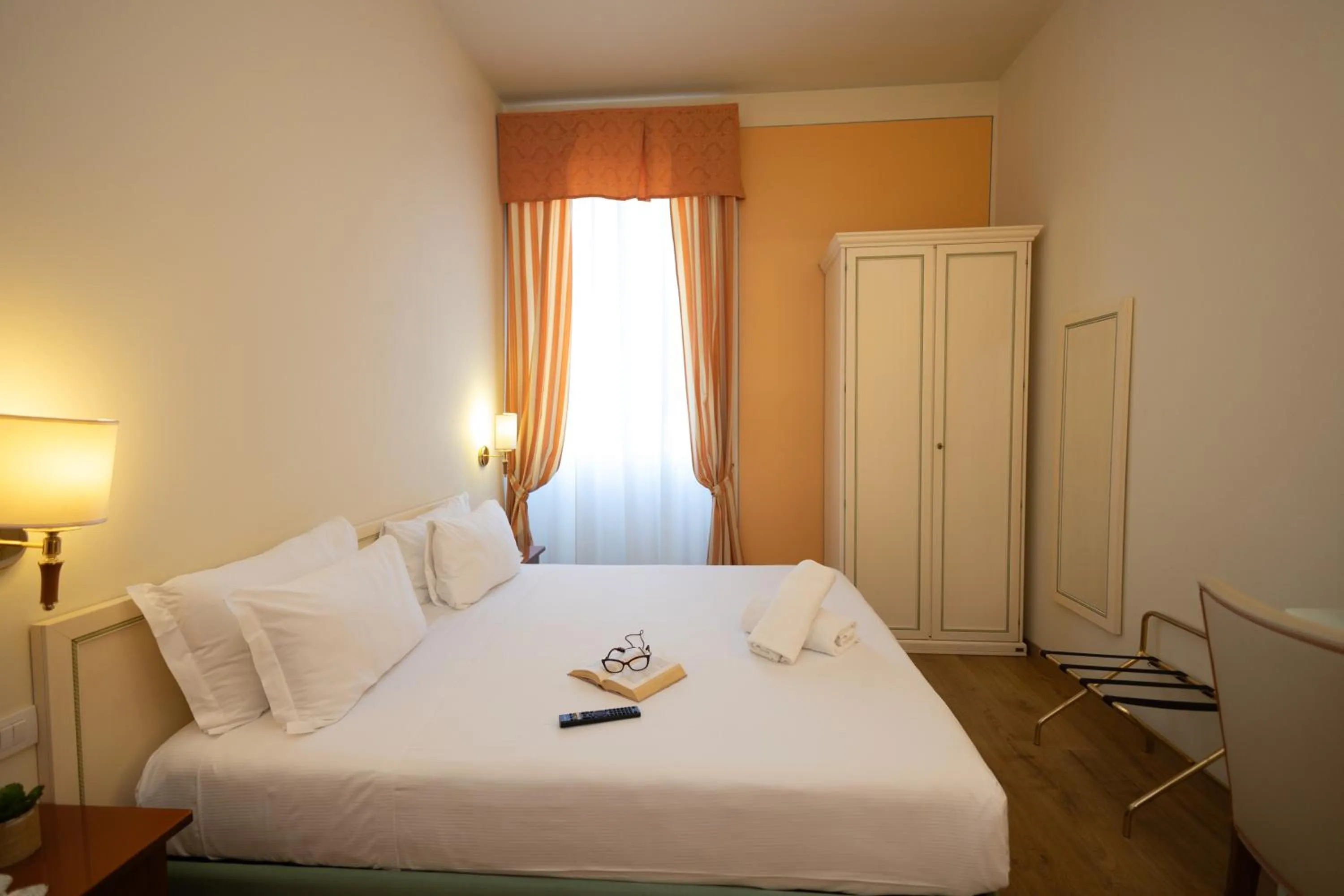 Bed in LVG Hotel Collection - Pallanza