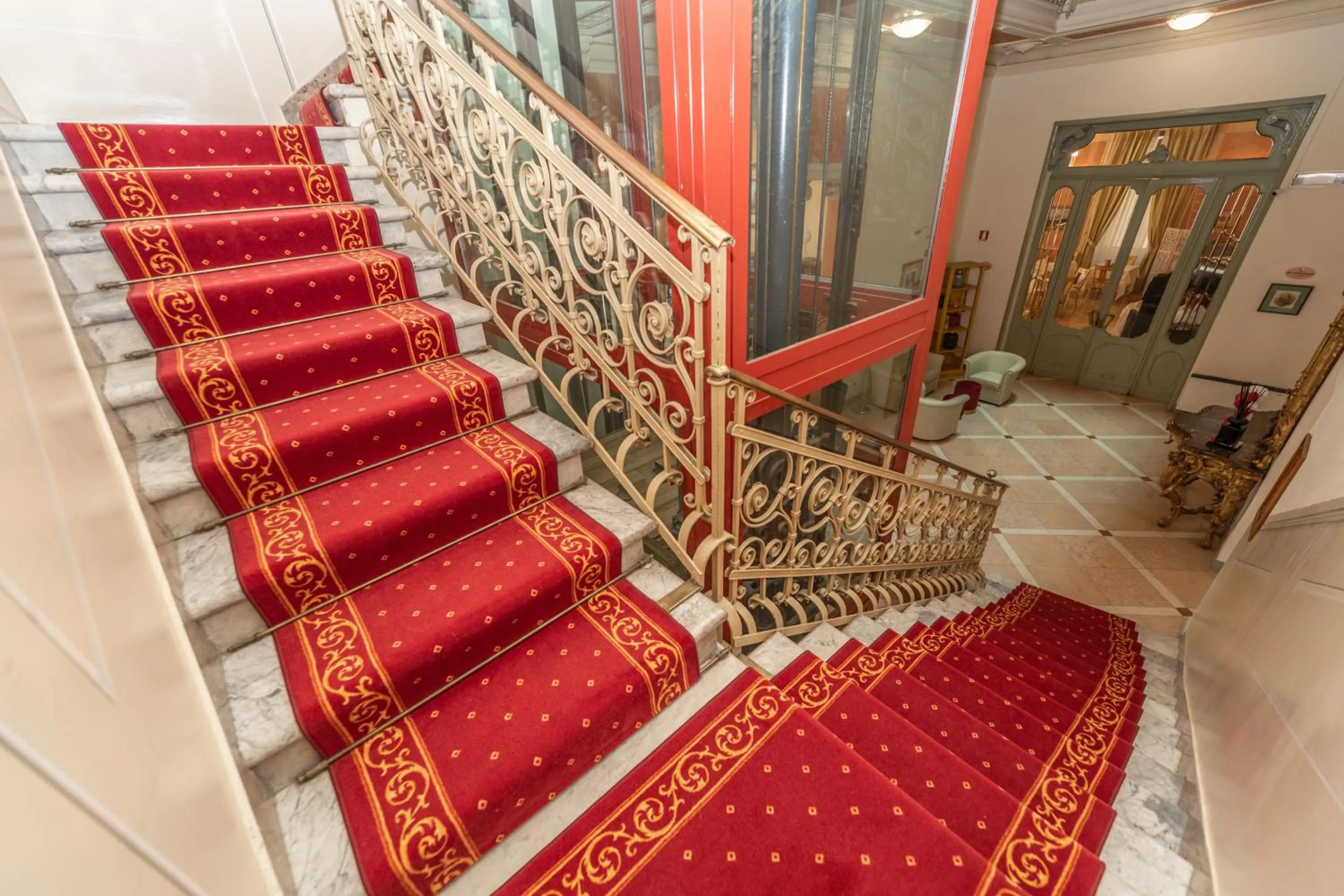 Lobby or reception in LVG Hotel Collection - Pallanza