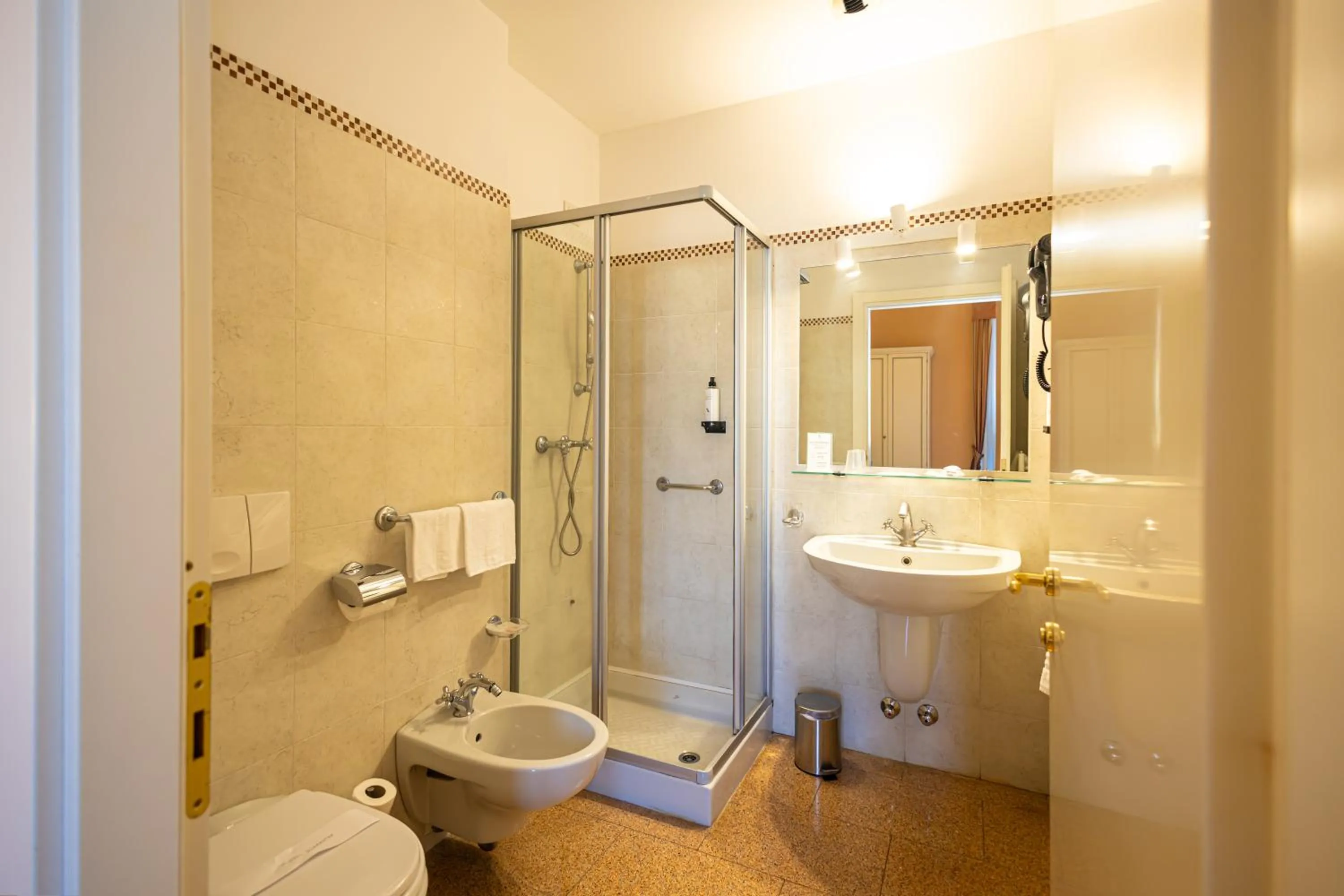 Shower in LVG Hotel Collection - Pallanza