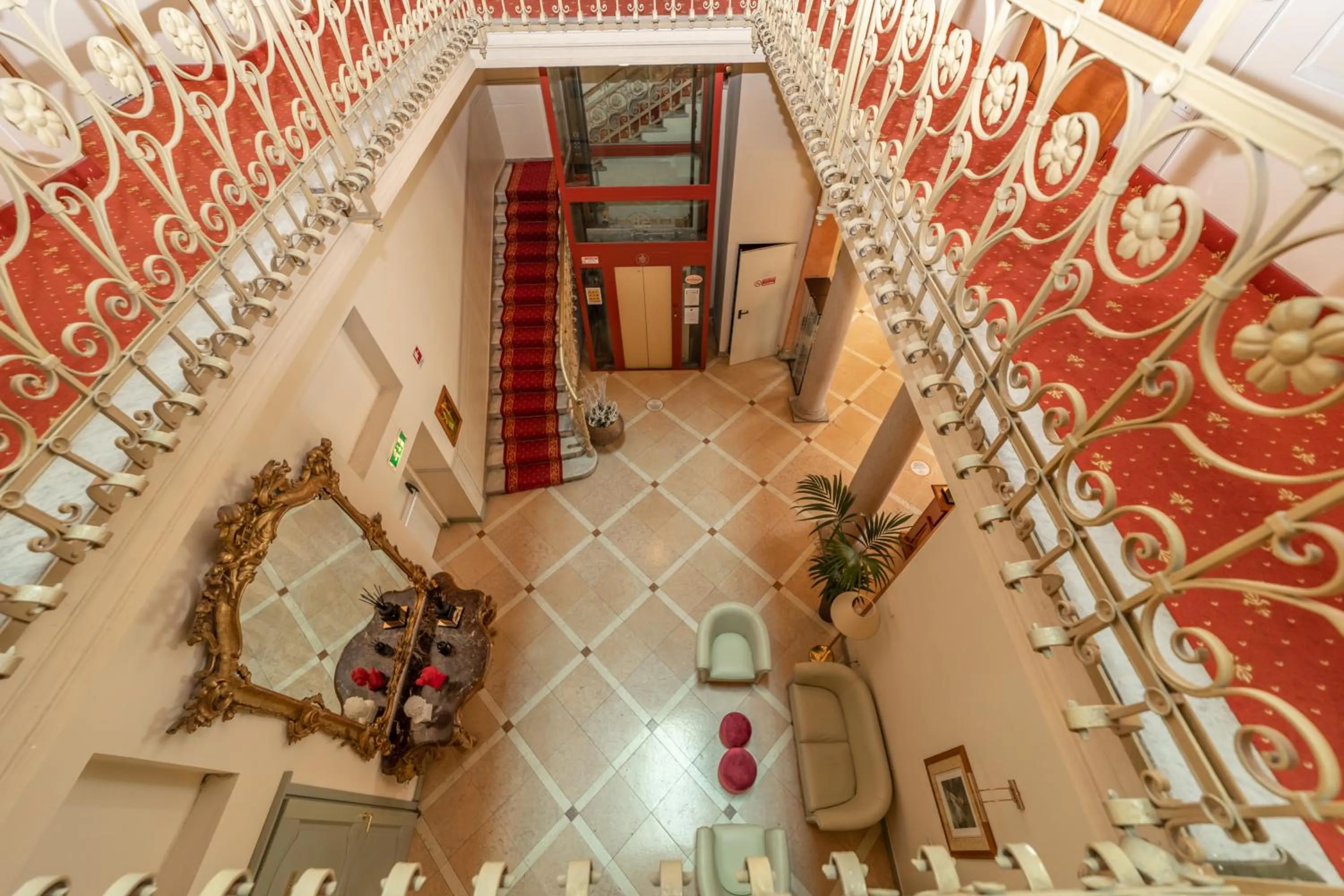 Lobby or reception in LVG Hotel Collection - Pallanza