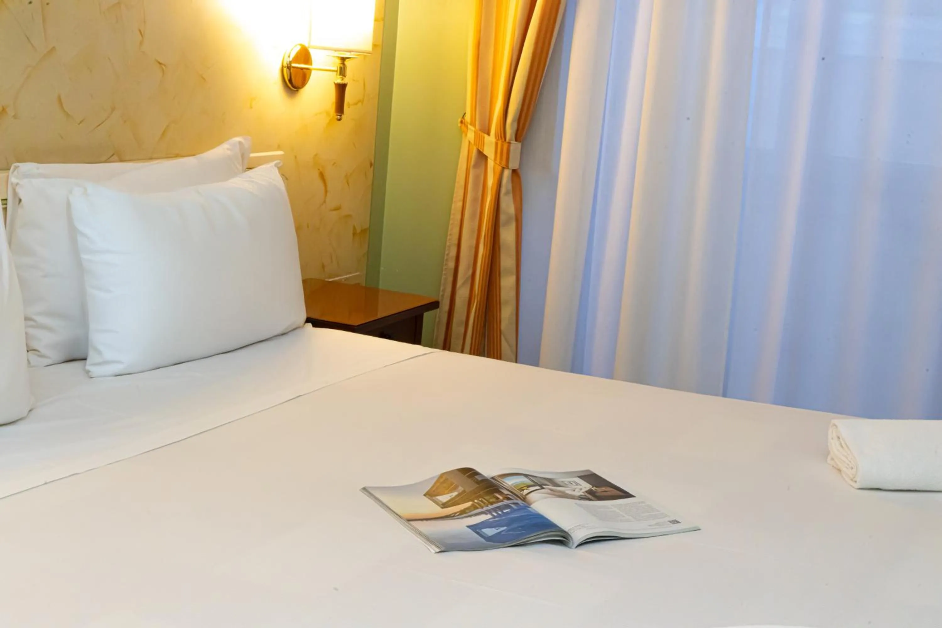 Bed in LVG Hotel Collection - Pallanza