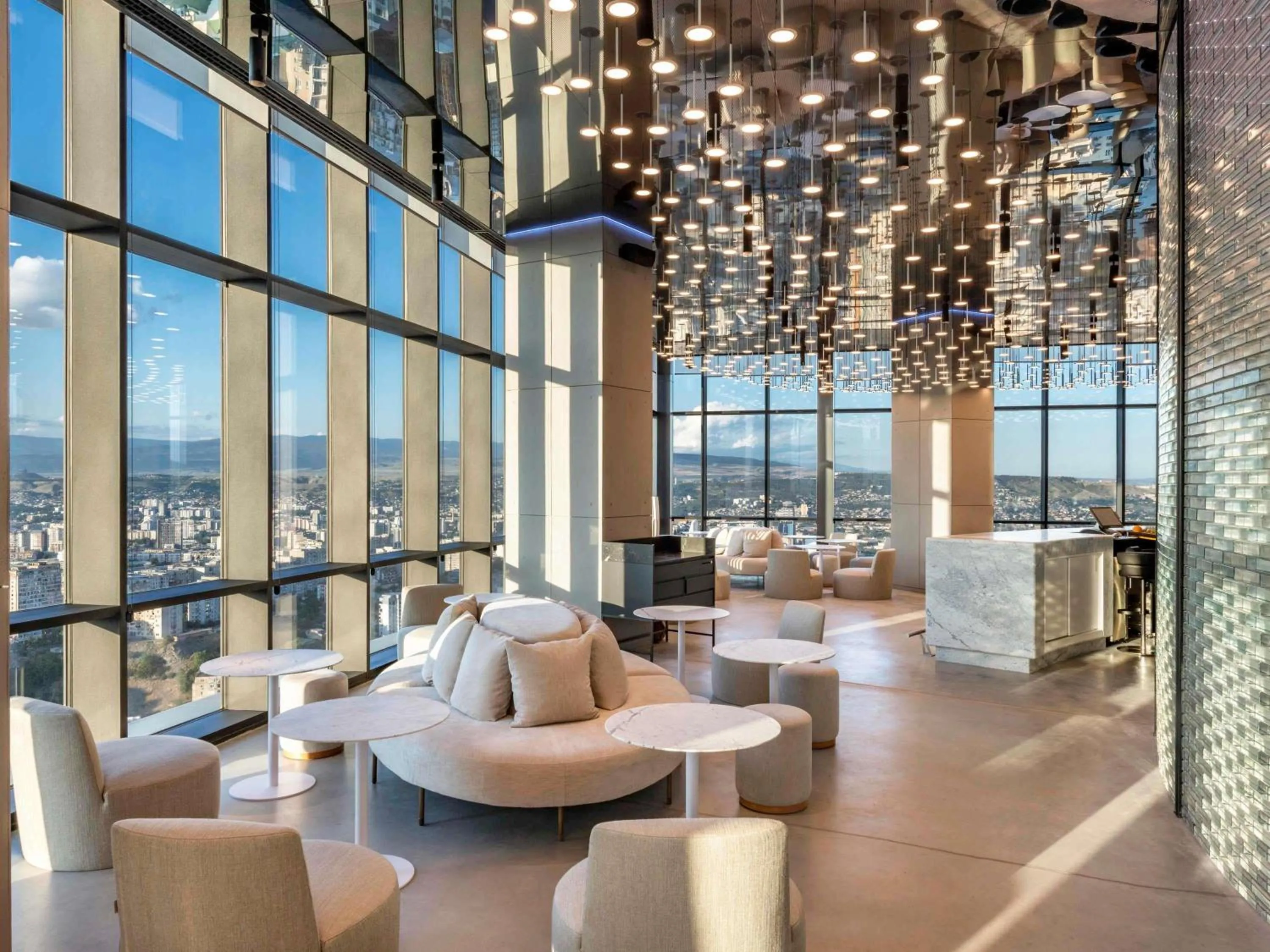 Lounge or bar in Pullman Tbilisi Axis Towers