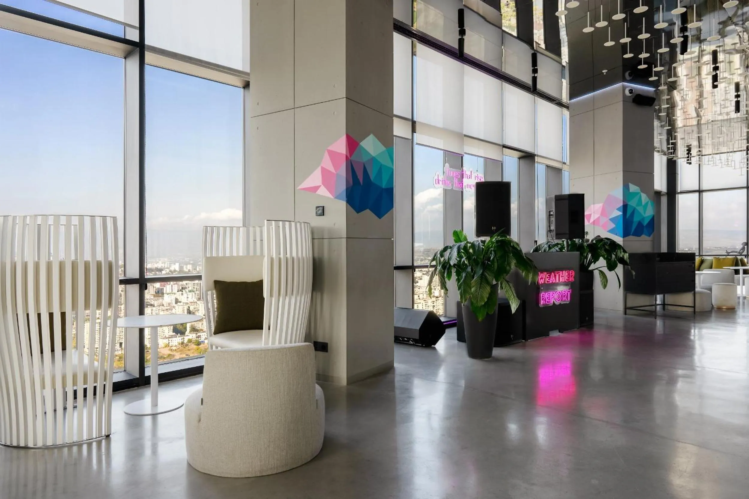 Restaurant/places to eat in Pullman Tbilisi Axis Towers