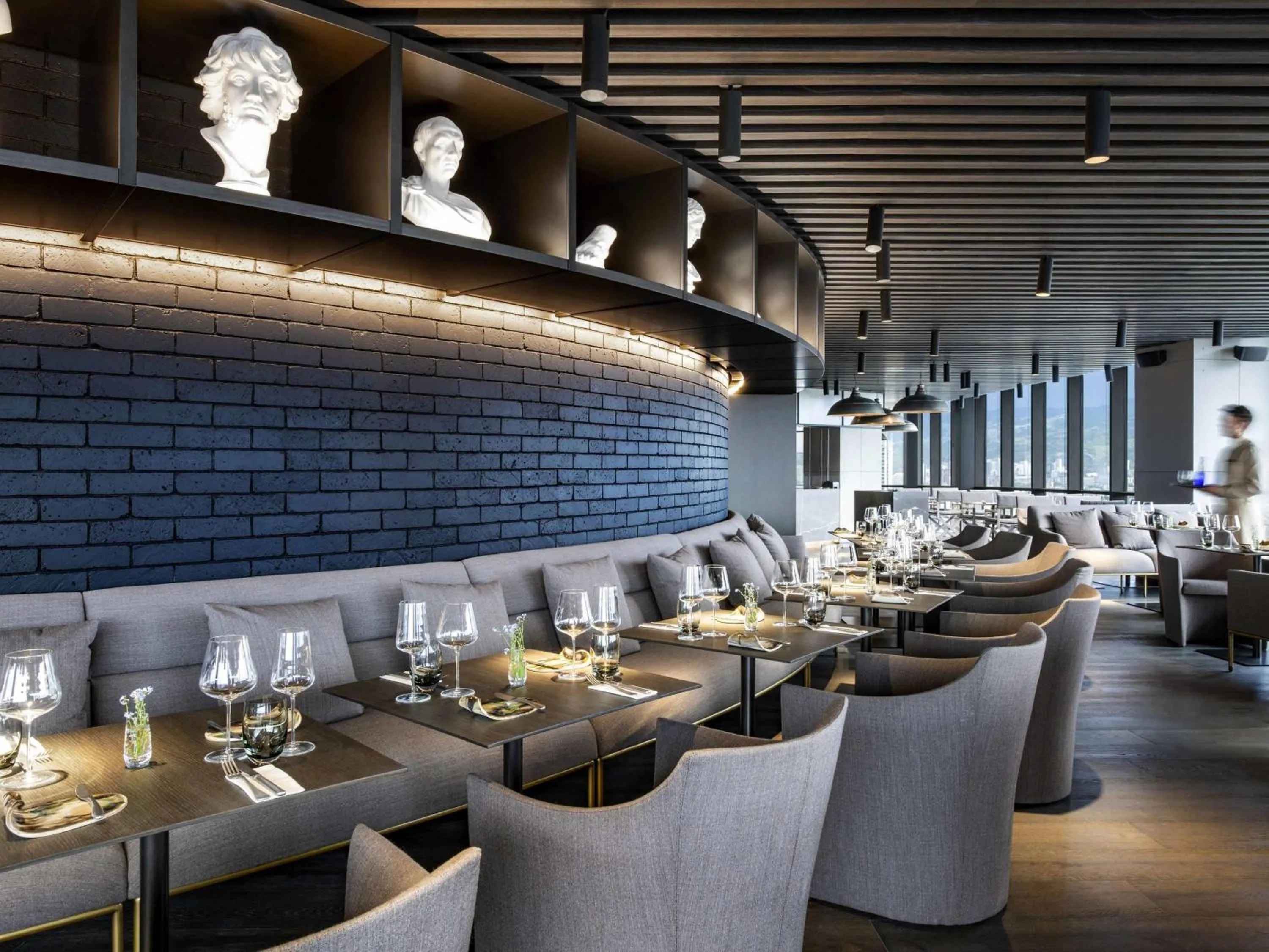 Restaurant/places to eat in Pullman Tbilisi Axis Towers