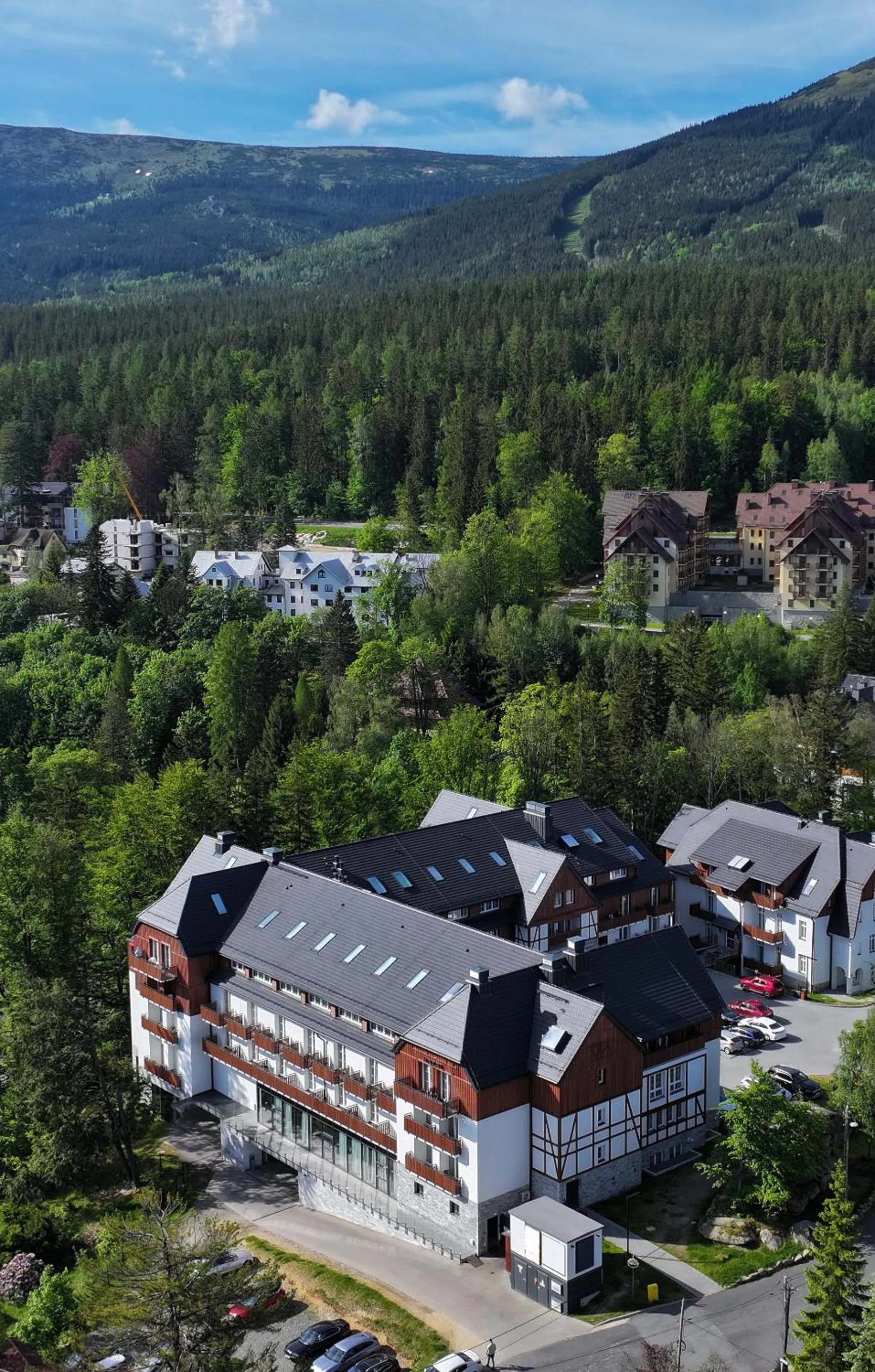 Property building in Mercure Szklarska Poręba Resort & Spa