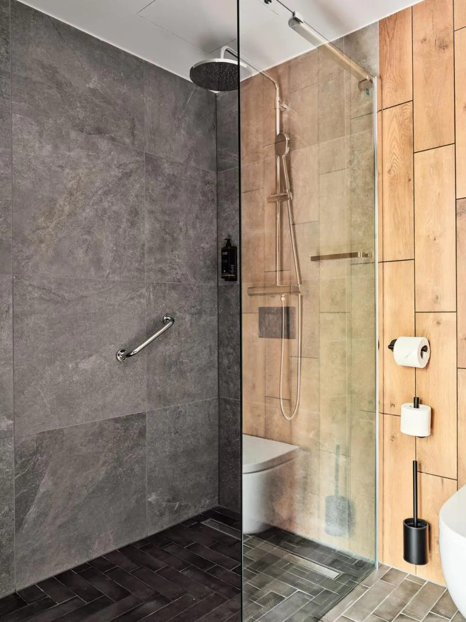 Shower in Mercure Szklarska Poręba Resort & Spa