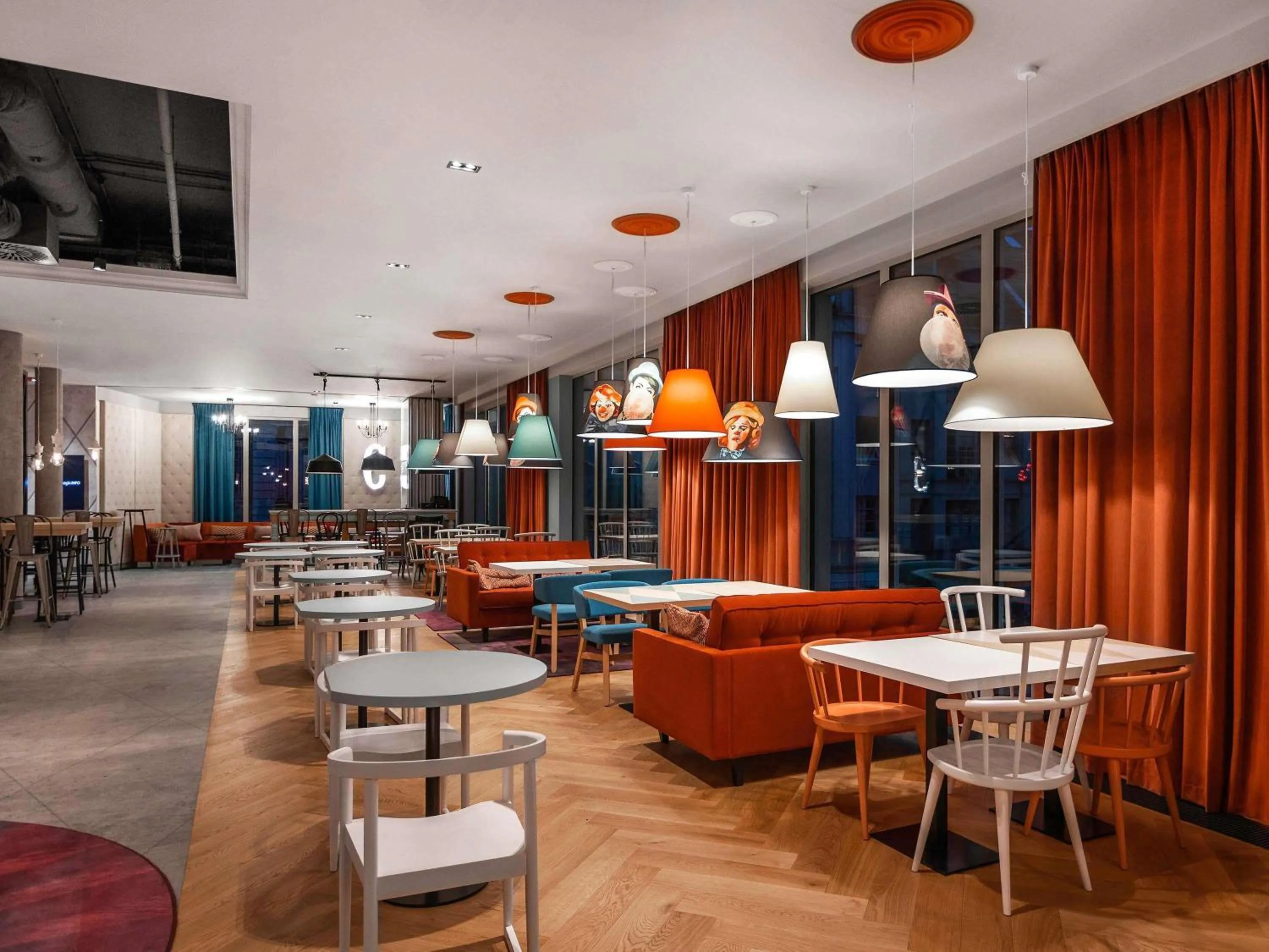 Restaurant/places to eat in ibis Styles Szczecin Stare Miasto