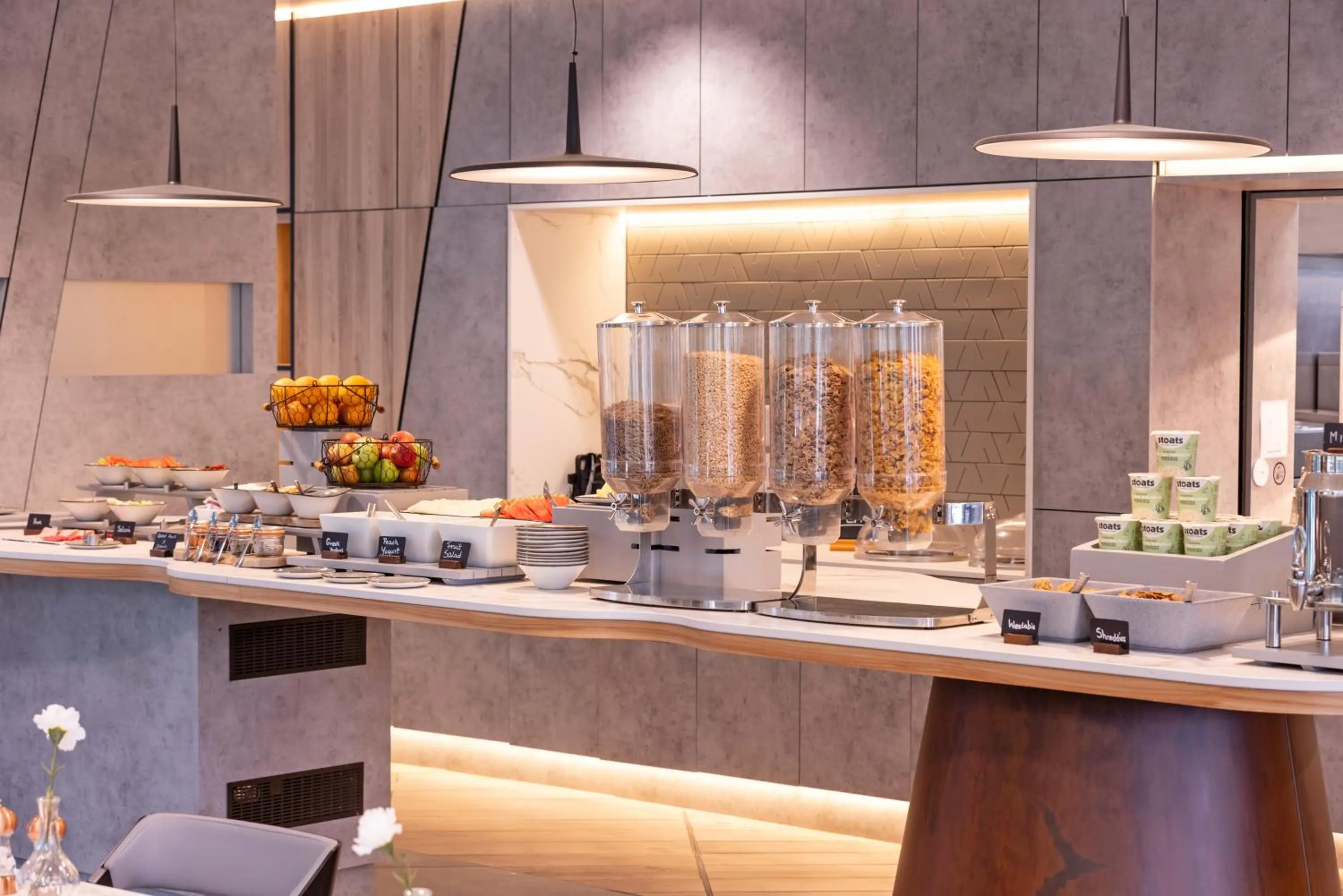 Breakfast in Novotel Liverpool Paddington Village