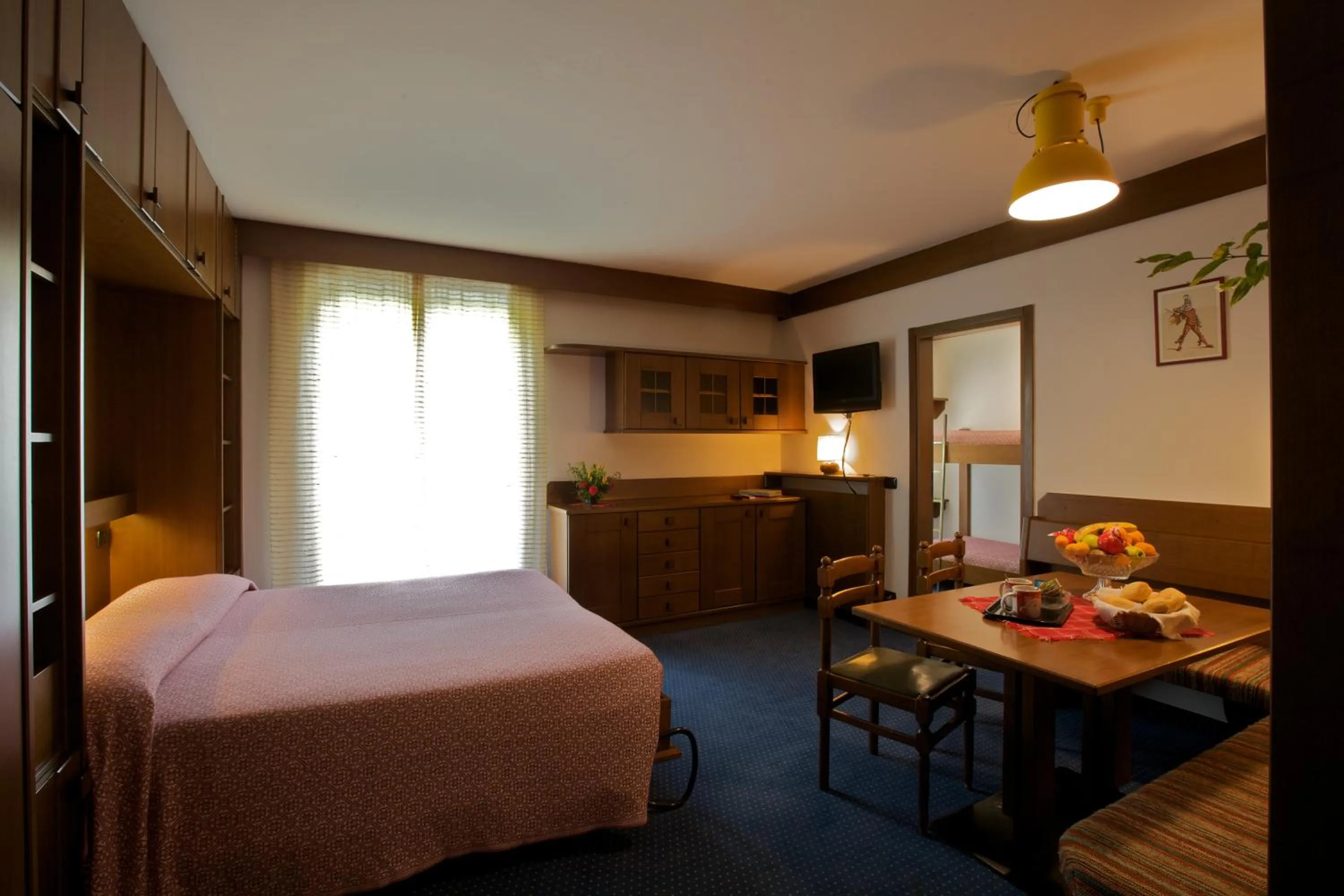 Photo of the whole room in Hotel Carlone