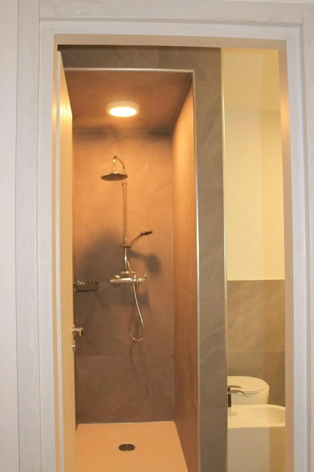 Bathroom in Hotel Carlone