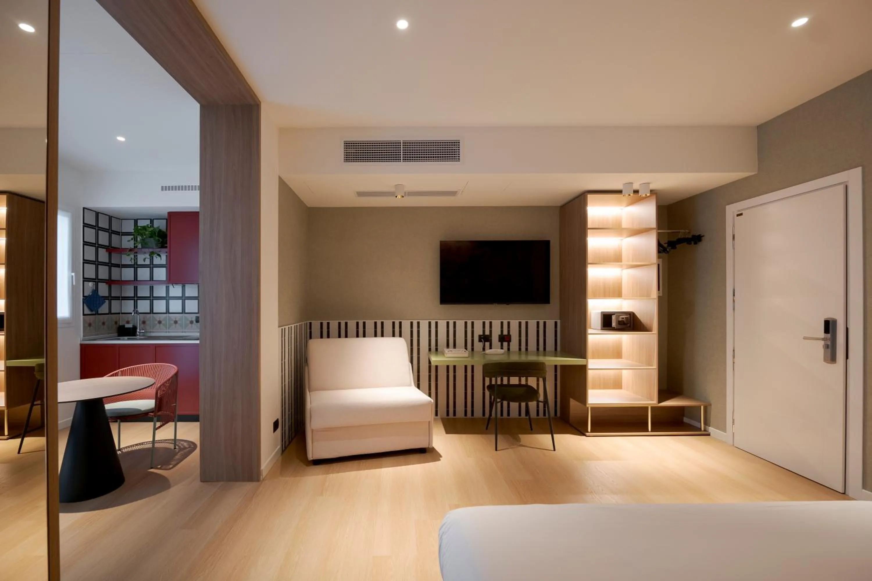 Bed in Hotel Ungheria Varese 1946