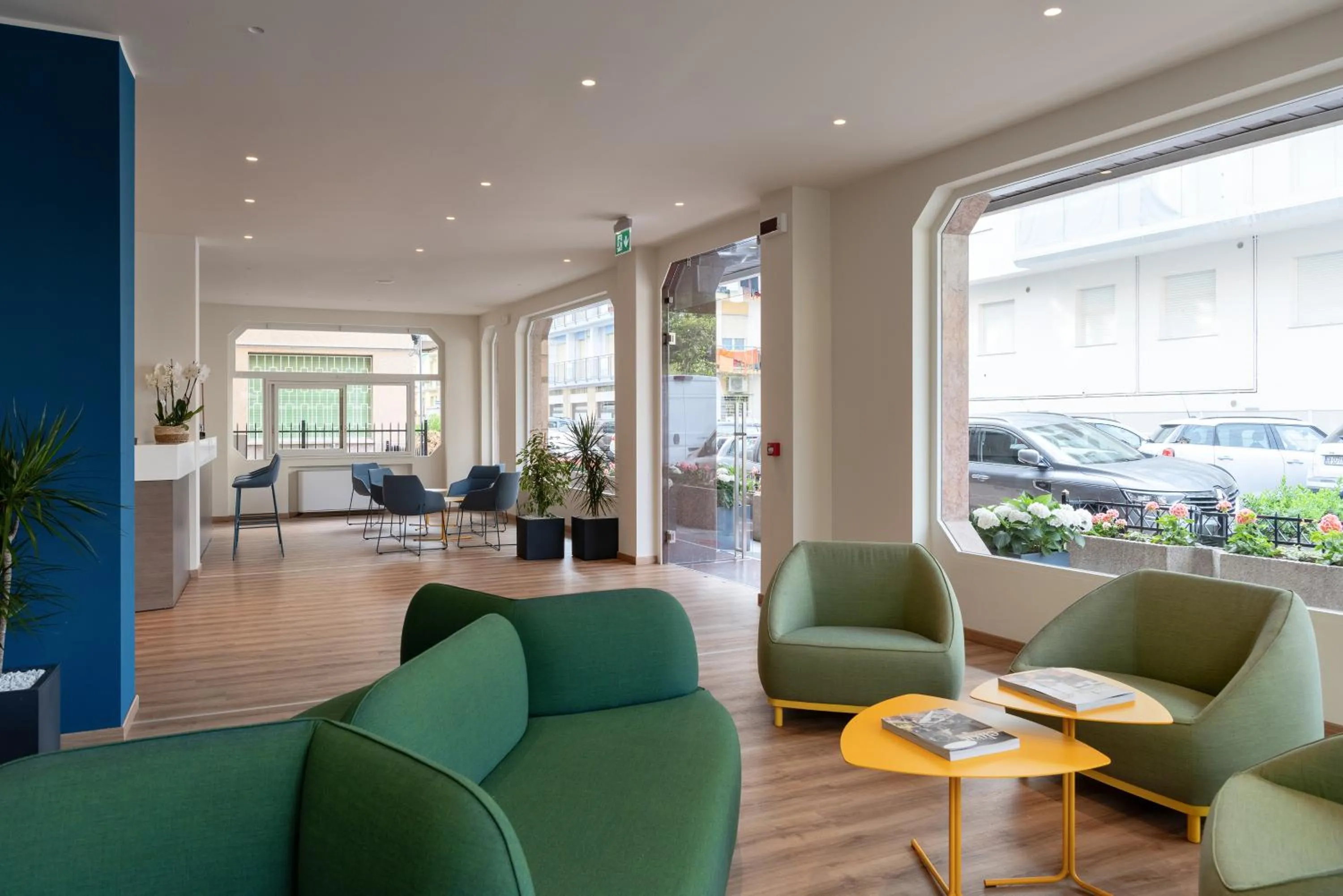 Communal lounge/ TV room in Hotel Riva