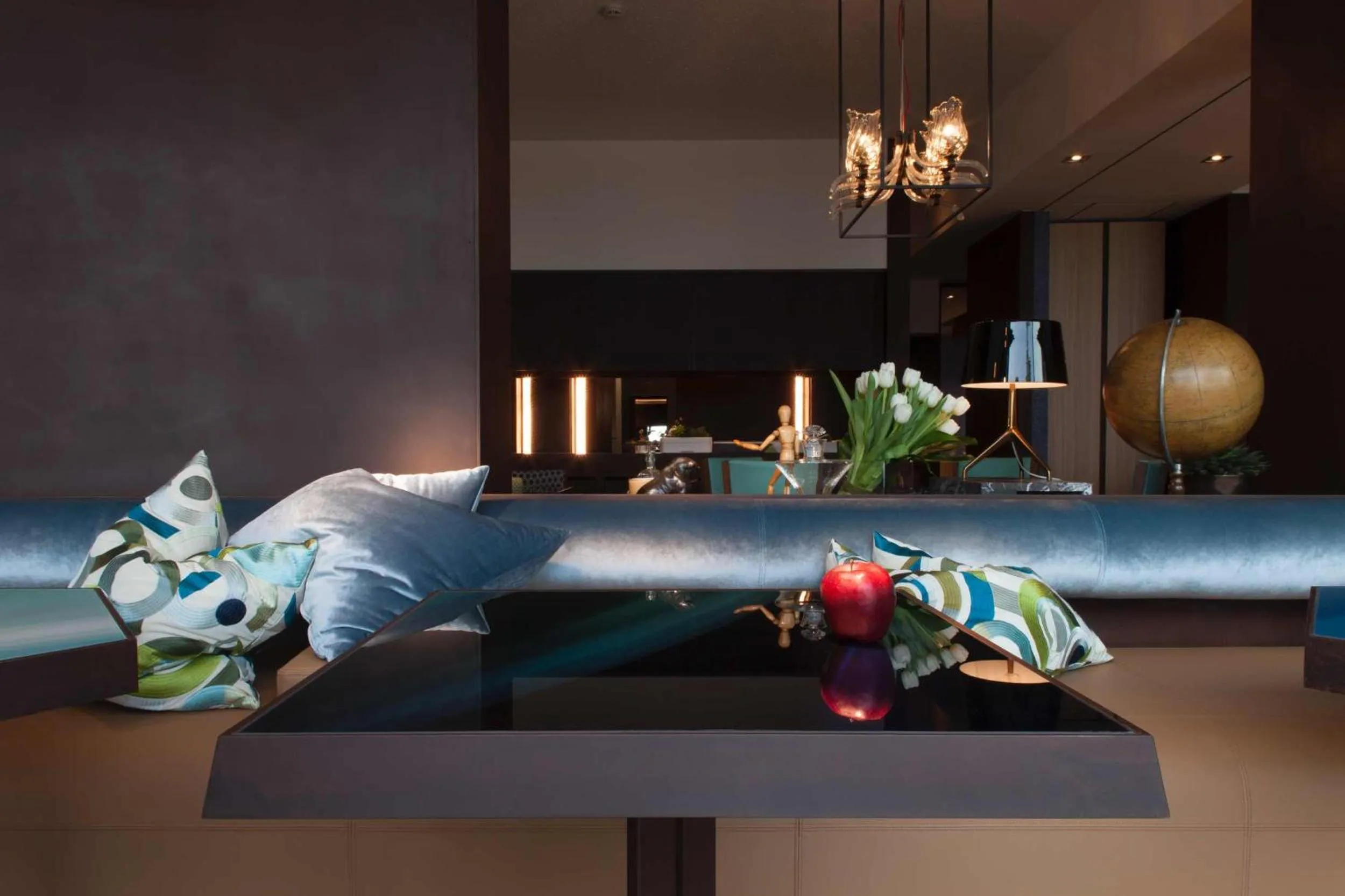 Decorative detail in Park Hotel