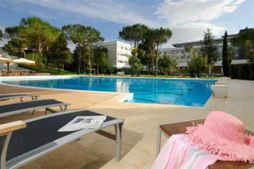 Swimming pool in Hotel Selene Pomezia
