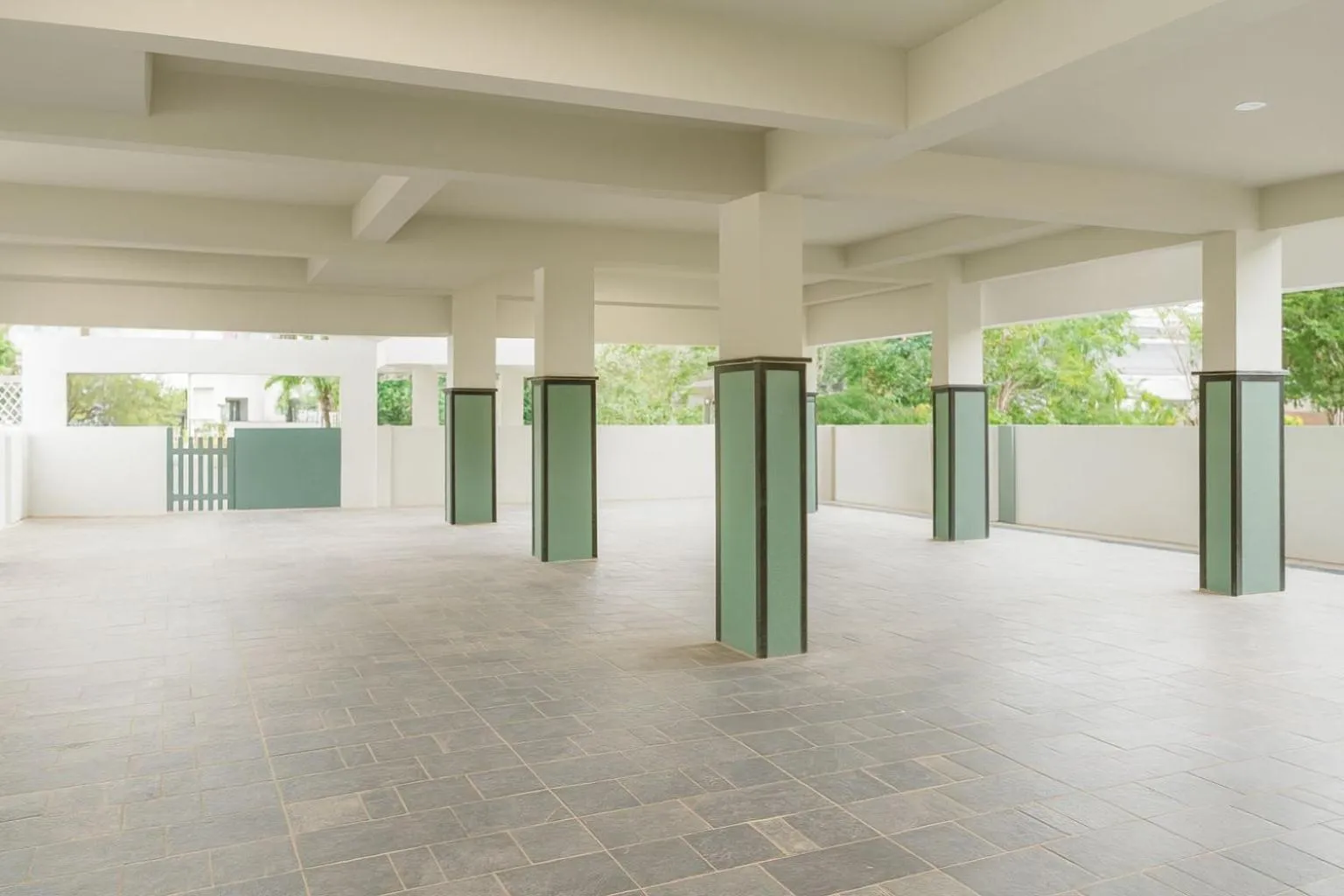 Parking in White Fern Stays Serviced Apartments - Gachibowli