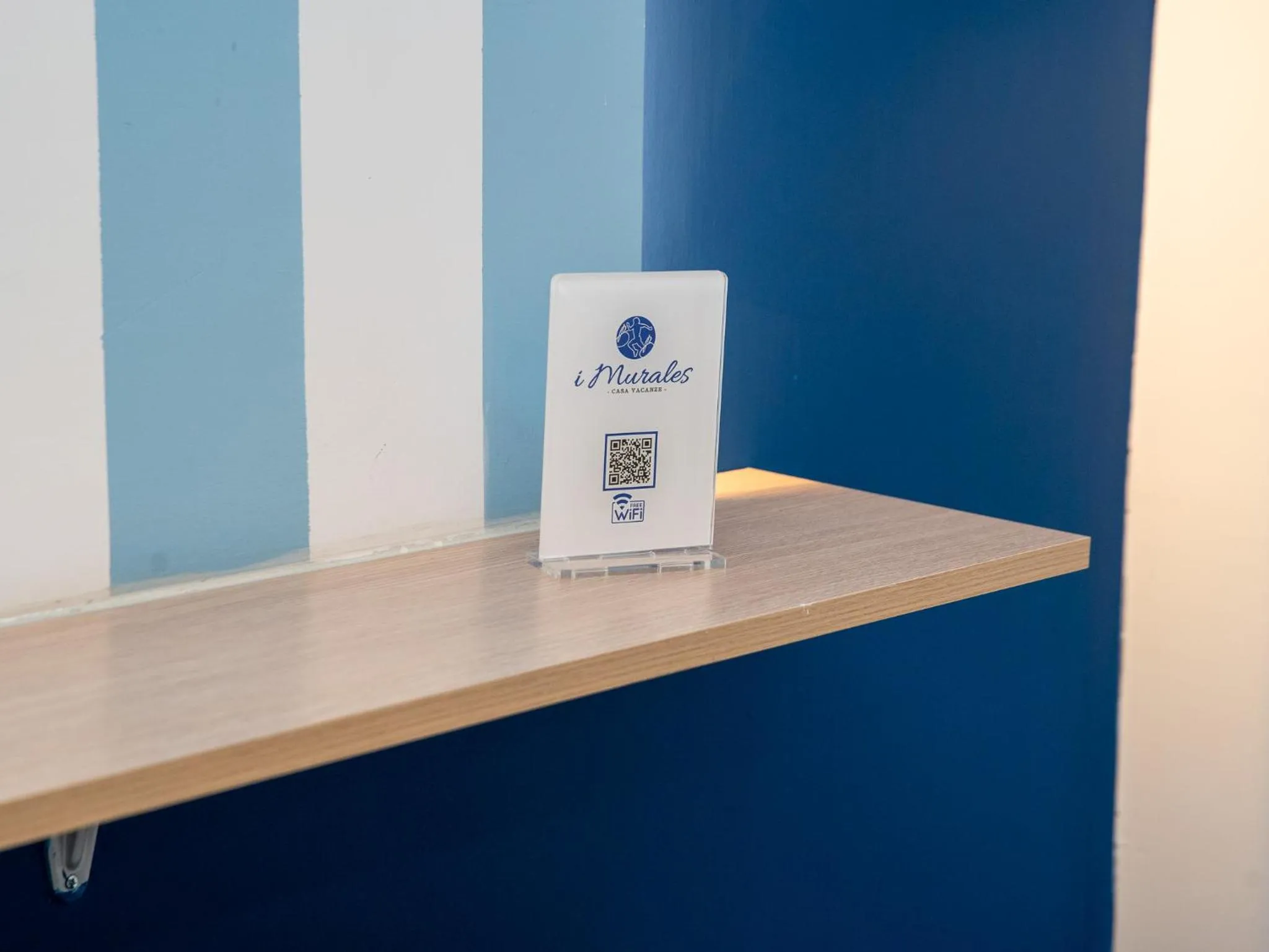 Logo/Certificate/Sign in B&B i Murales