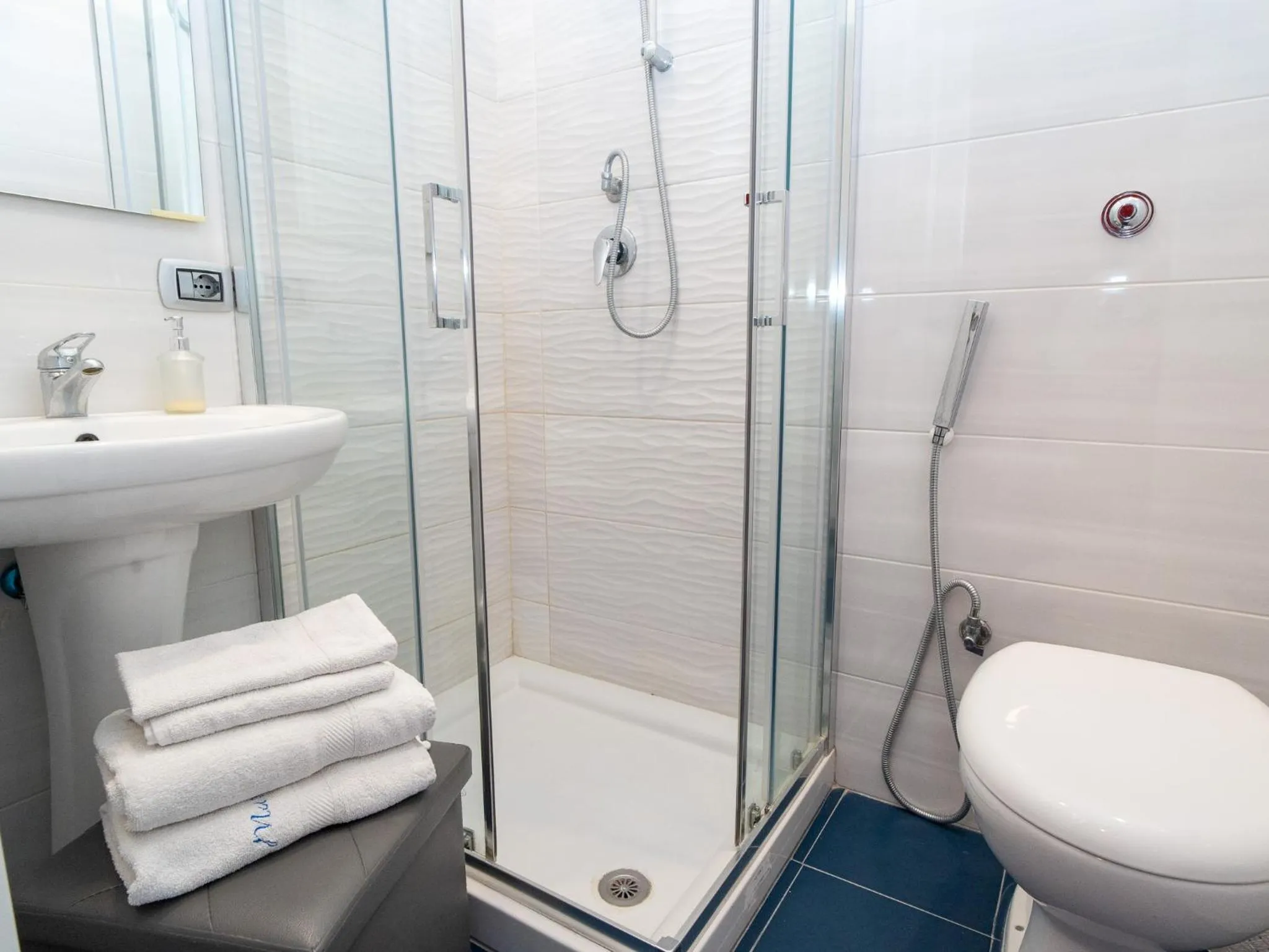 Shower in B&B i Murales