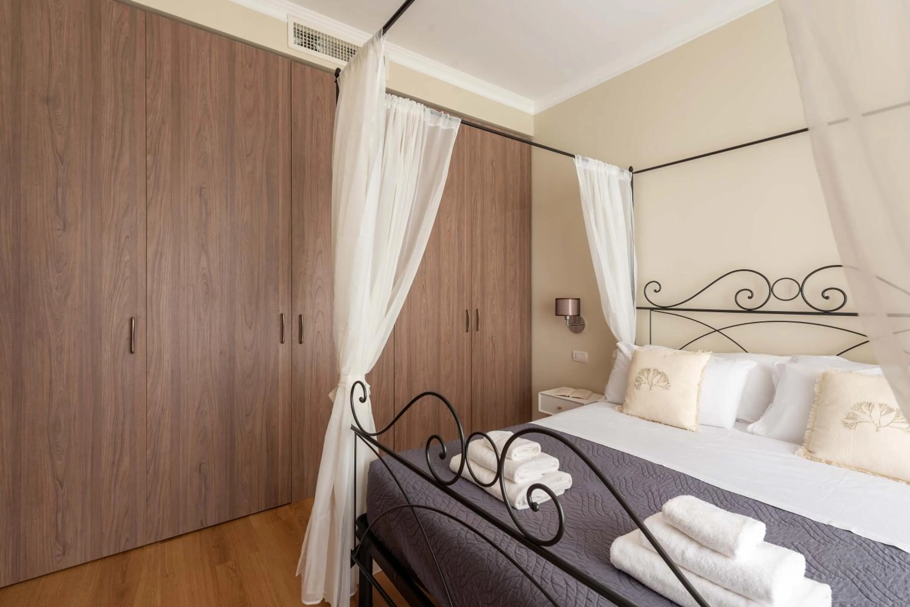 Bed in SuityRHome Campo de' Fiori