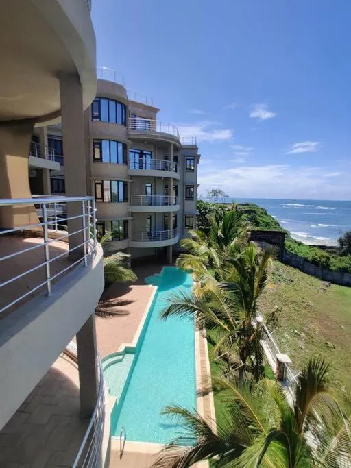 Swimming pool in English Point Residence Beach Apartments Mombasa