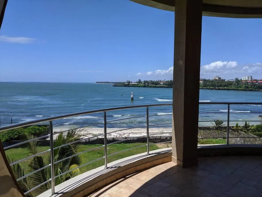 Balcony/Terrace in English Point Residence Beach Apartments Mombasa