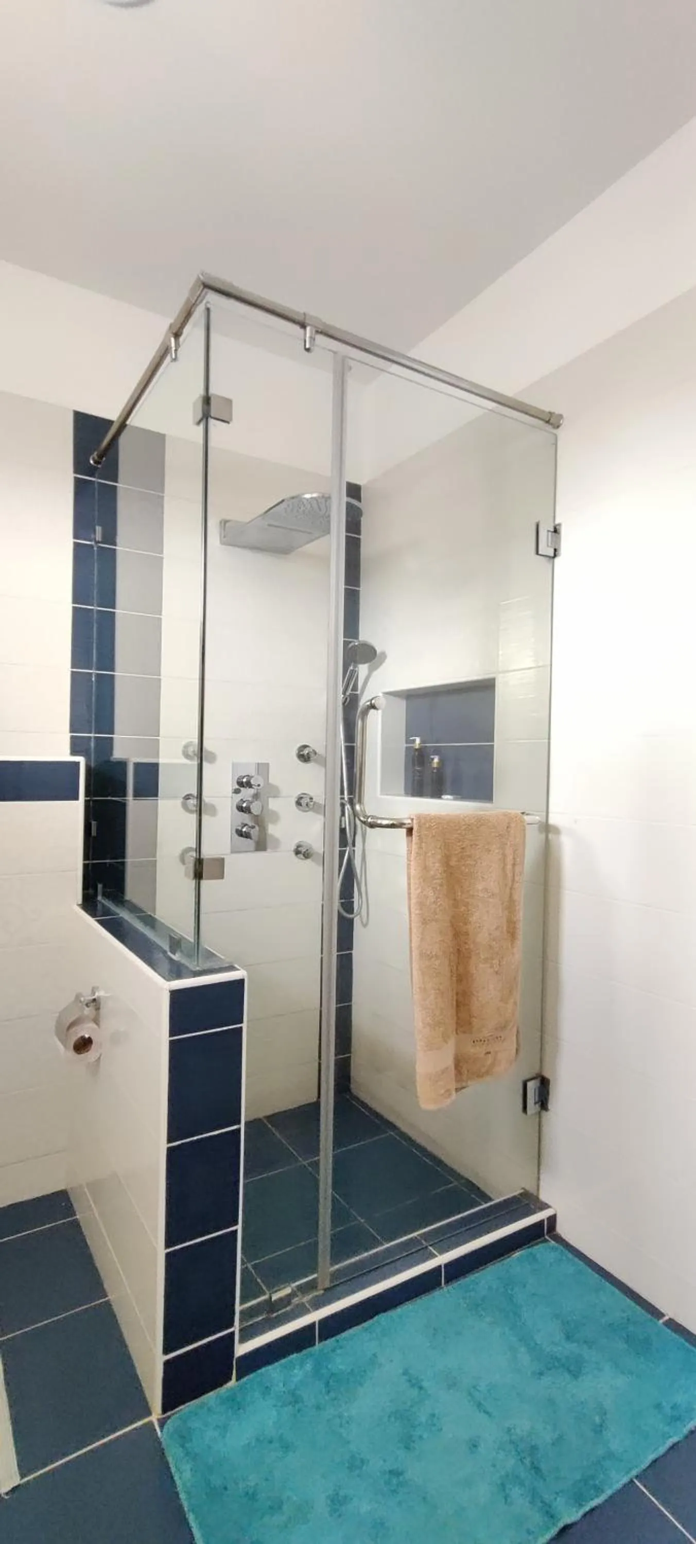 Bathroom in English Point Residence Beach Apartments Mombasa