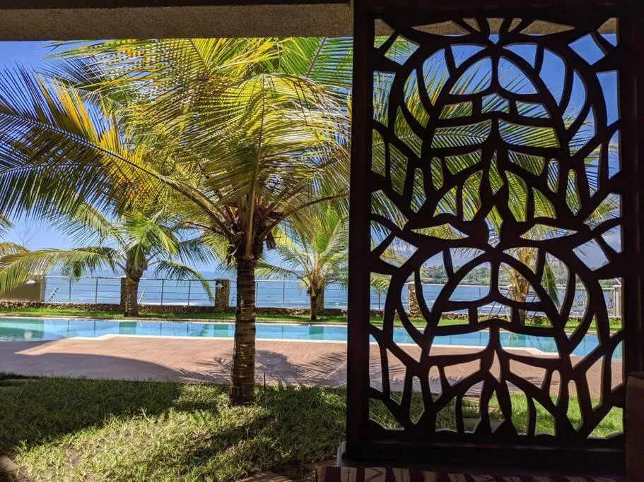 Garden in English Point Residence Beach Apartments Mombasa