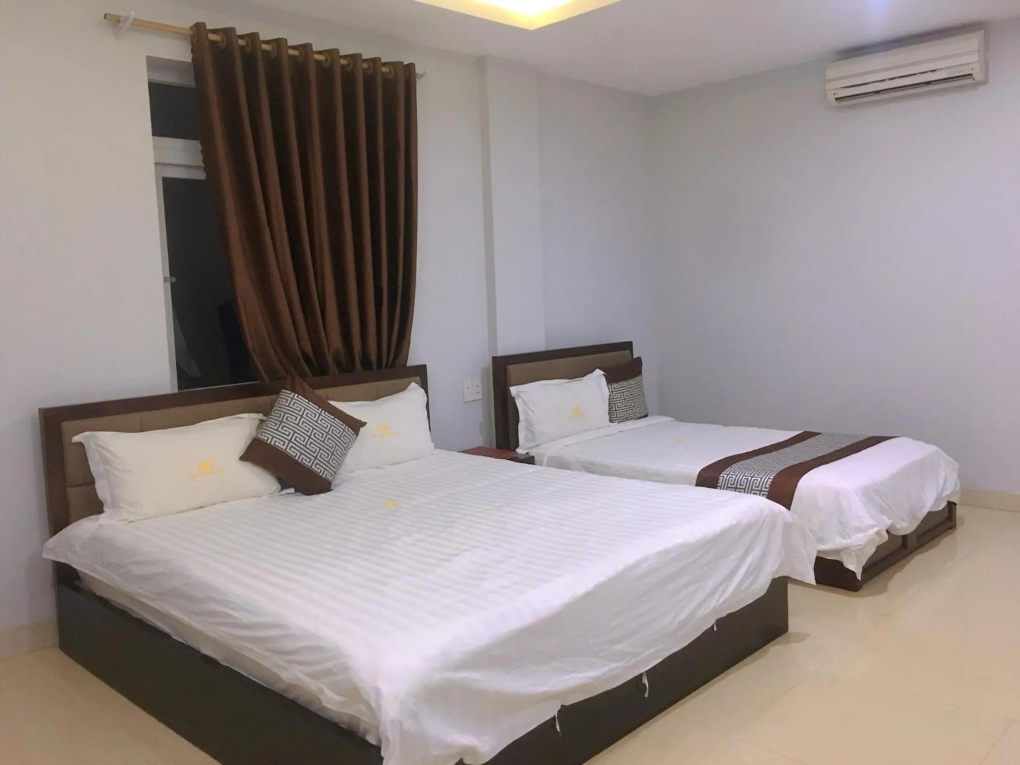 Bed in SONG HONG VIEW HOTEL