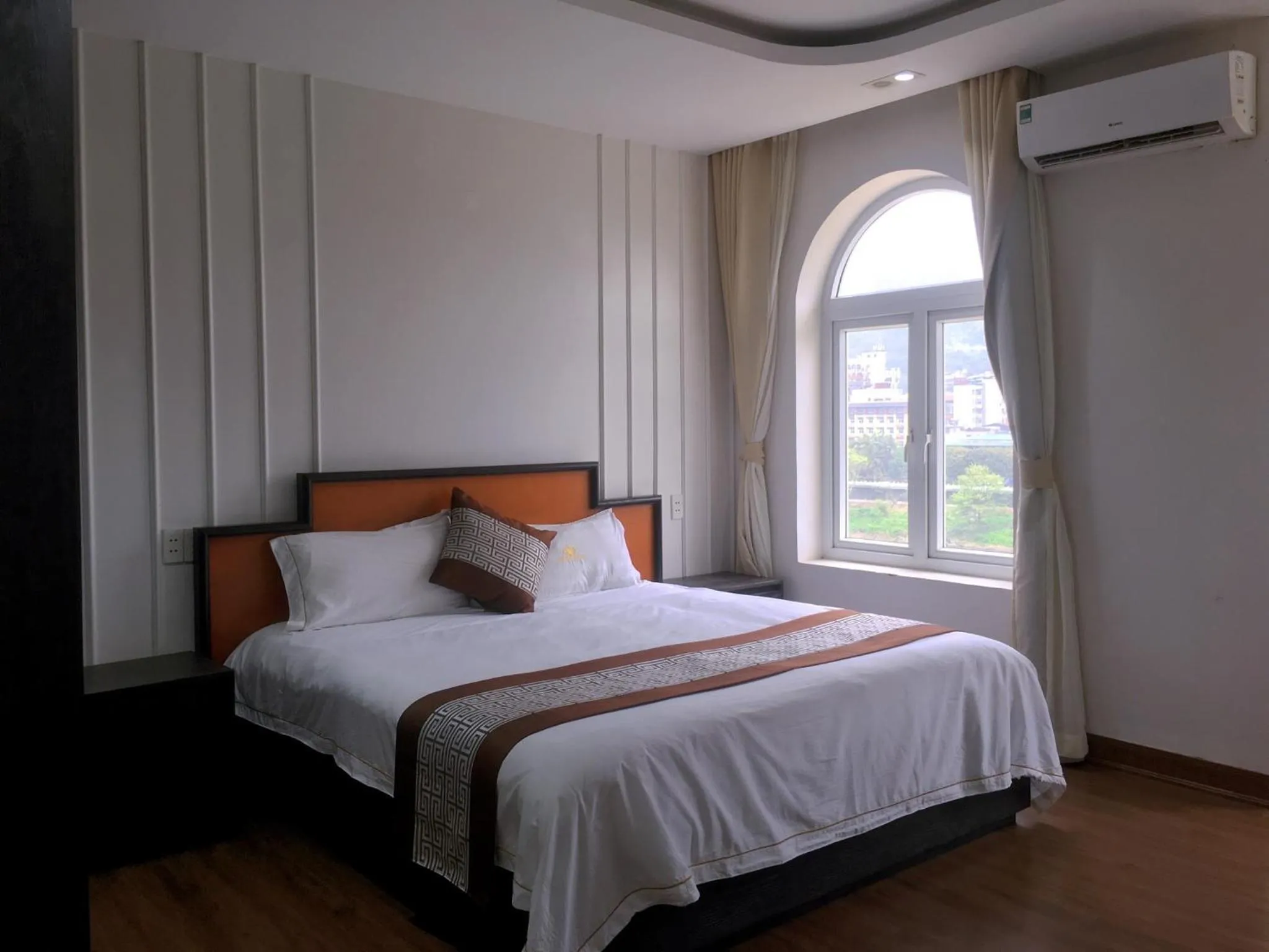 Bed in SONG HONG VIEW HOTEL