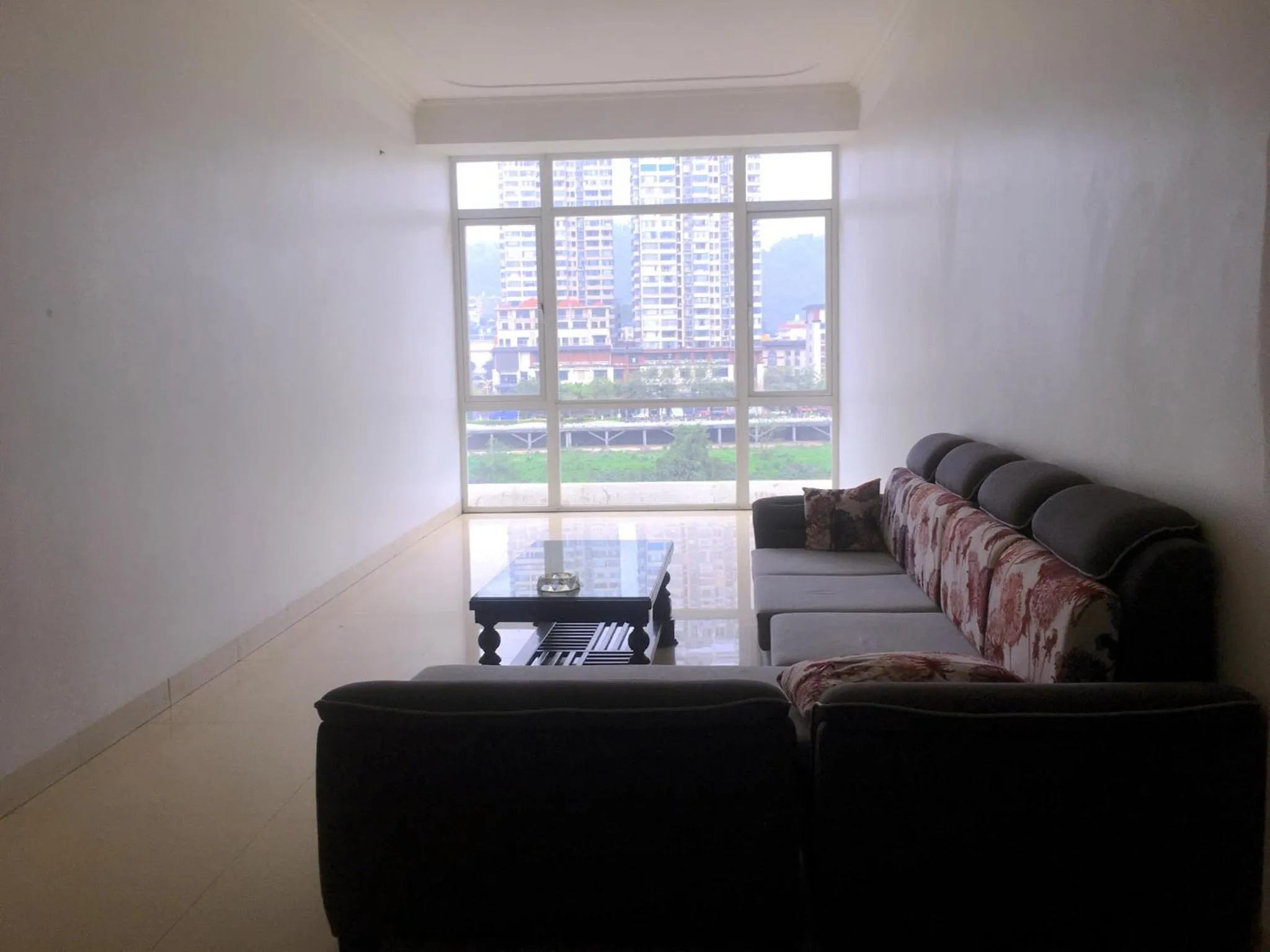 Communal lounge/ TV room in SONG HONG VIEW HOTEL