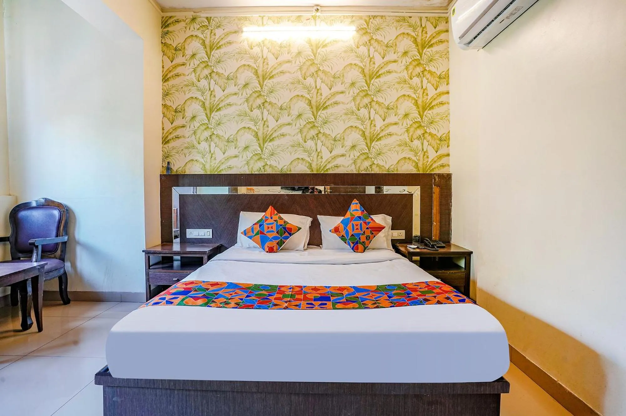 Bed in FabHotel Gargi Deluxe