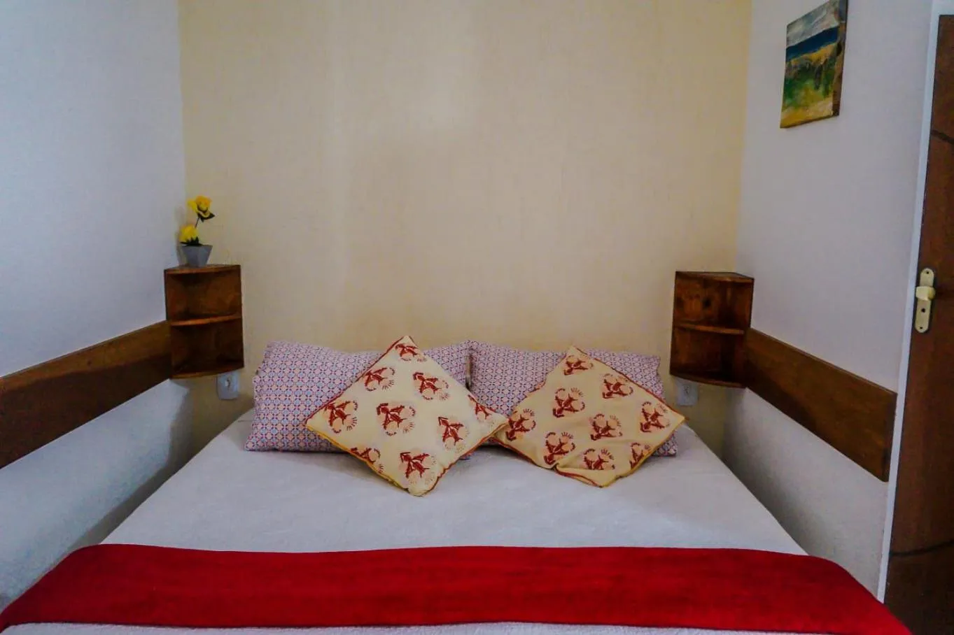 Photo of the whole room, Bed in Portela´s Guest House
