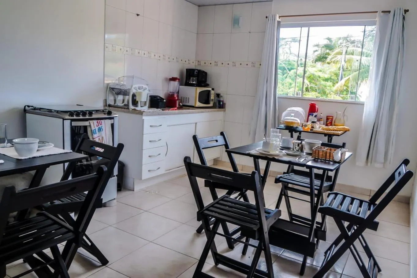 Dining area in Portela´s Guest House
