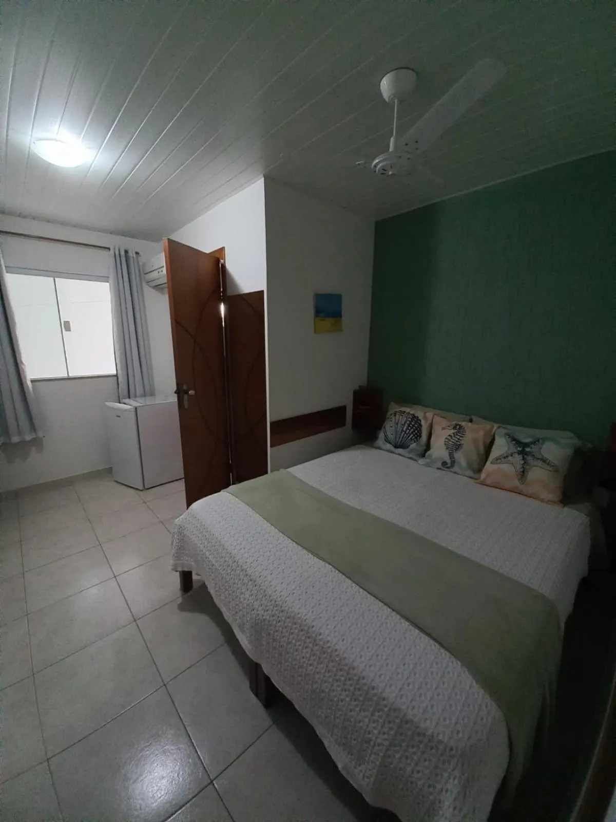 Photo of the whole room, Bed in Portela´s Guest House