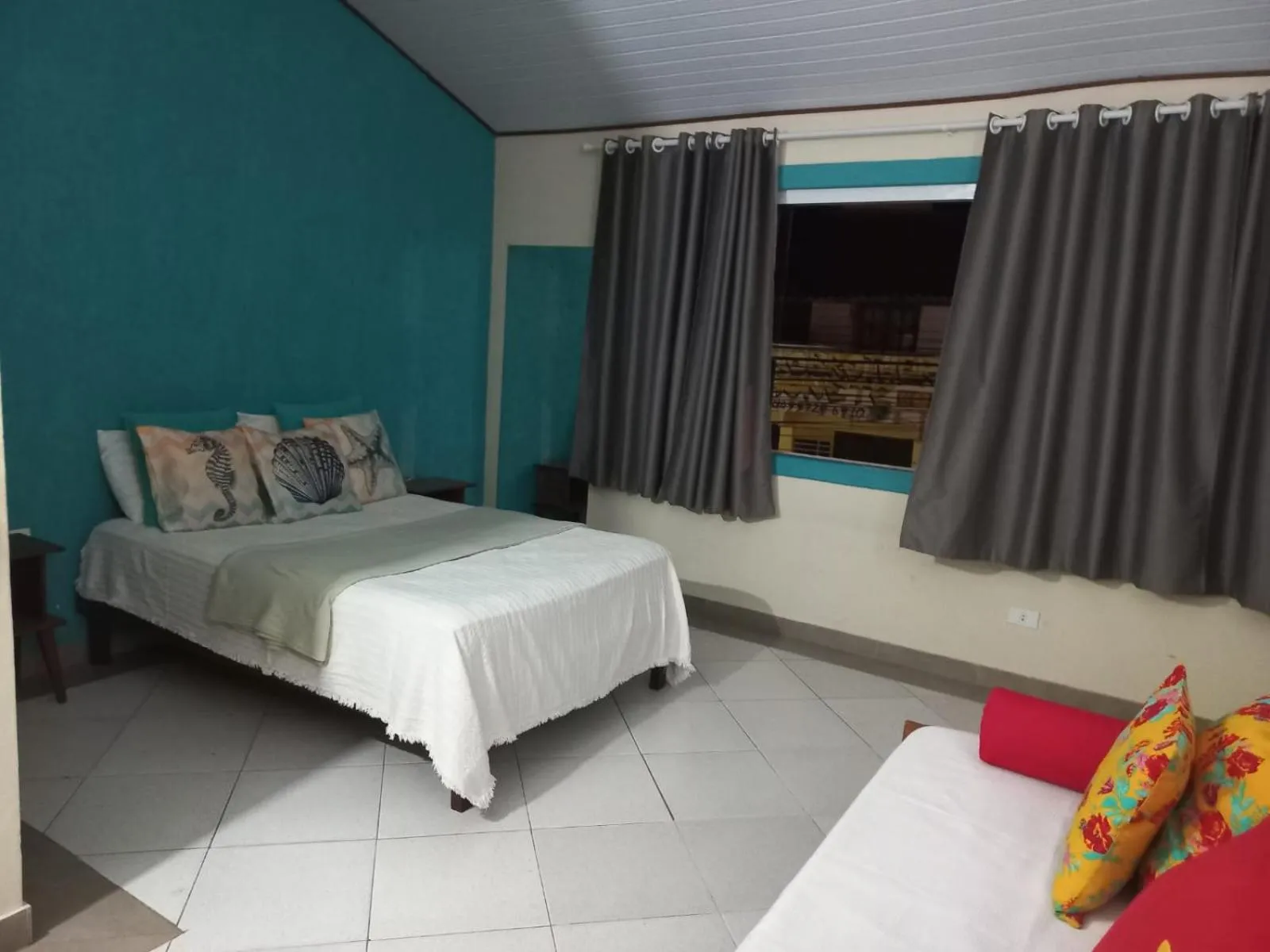 Photo of the whole room, Bed in Portela´s Guest House