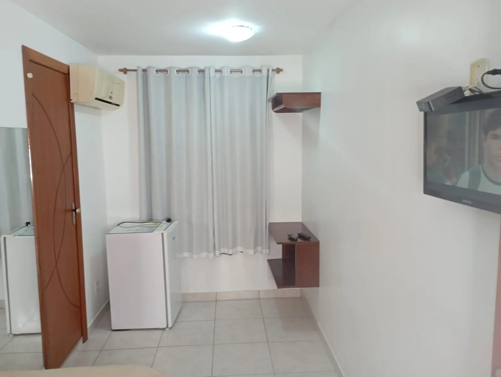 Photo of the whole room in Portela´s Guest House