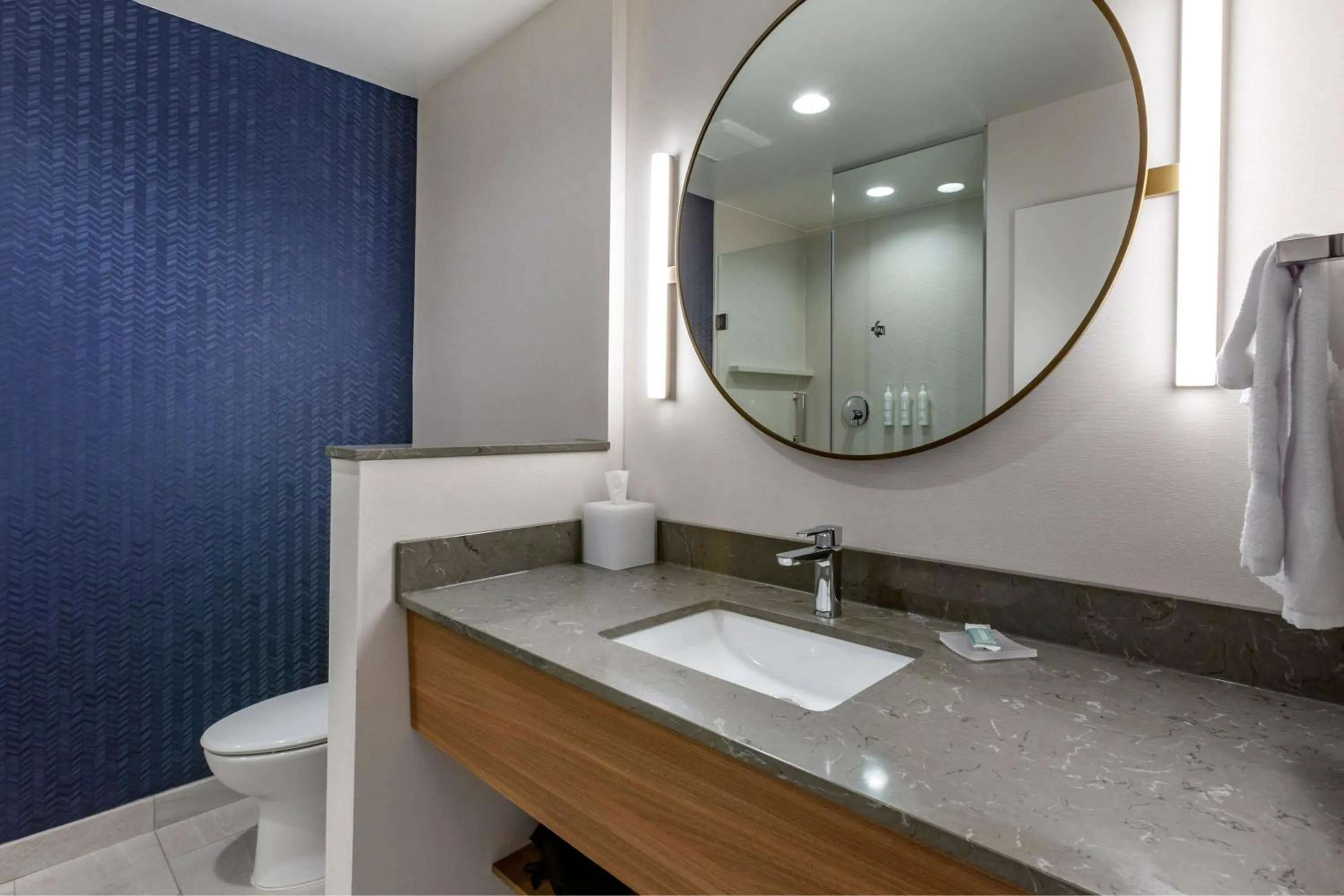 Photo of the whole room in Fairfield by Marriott Inn & Suites Sandusky