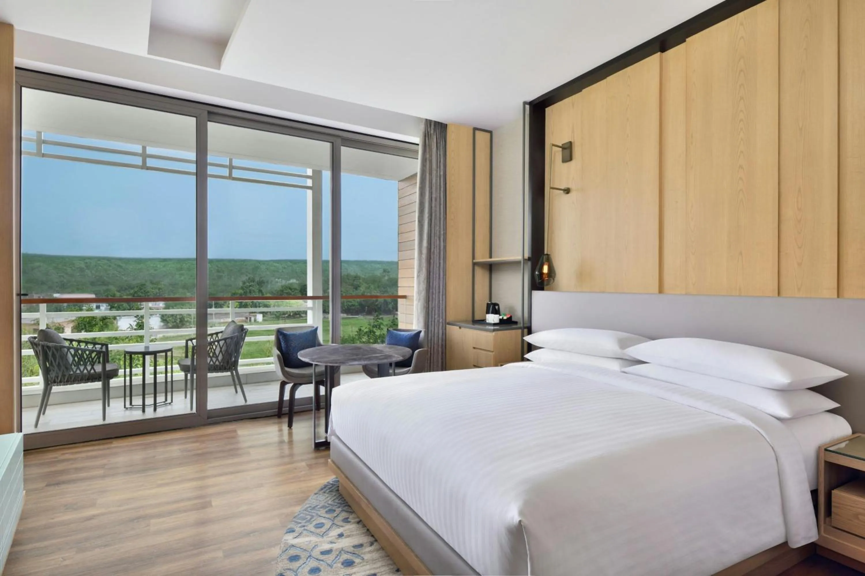 Photo of the whole room, Bed in Courtyard by Marriott Aravali Resort