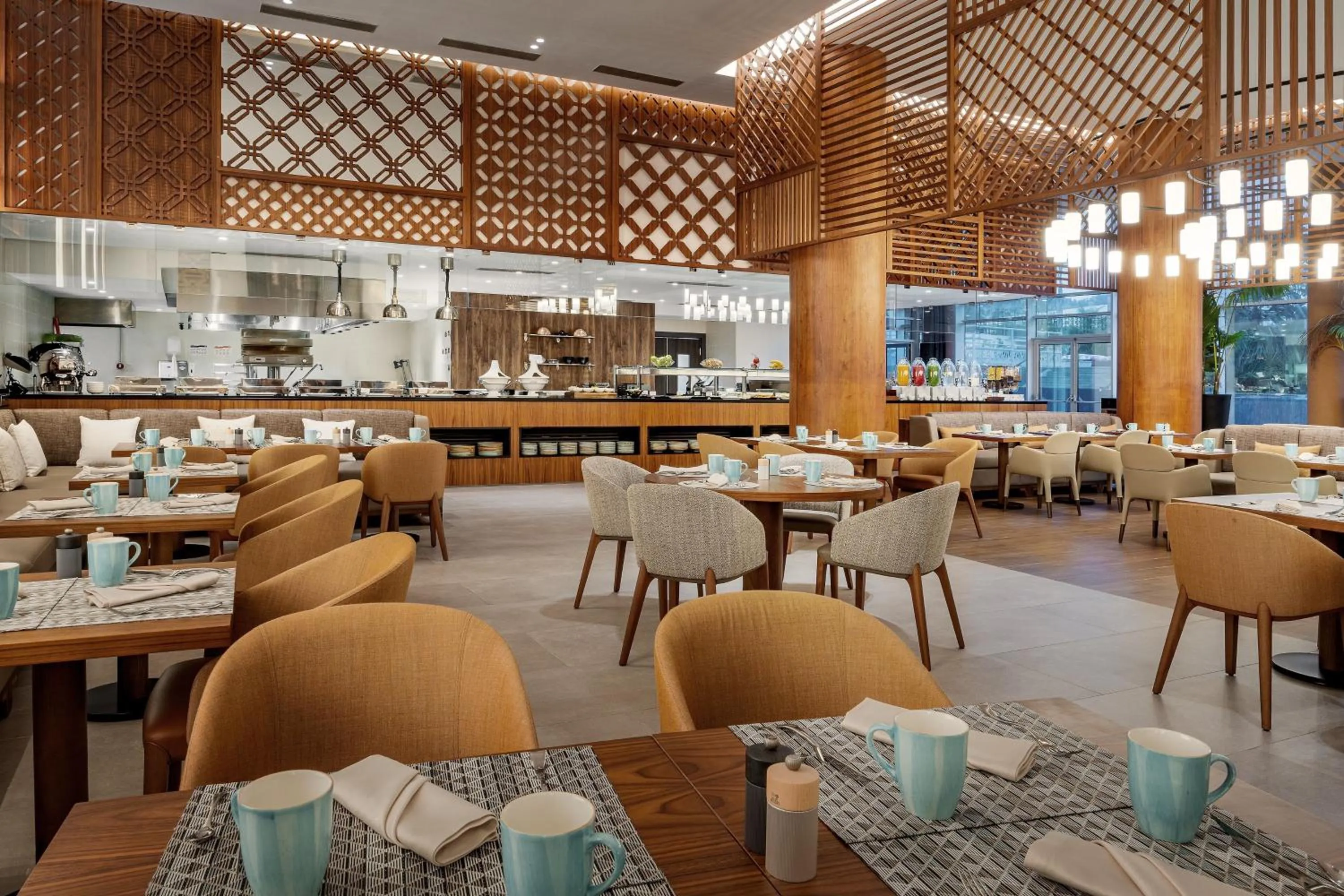 Restaurant/places to eat in Rabat Marriott Hotel