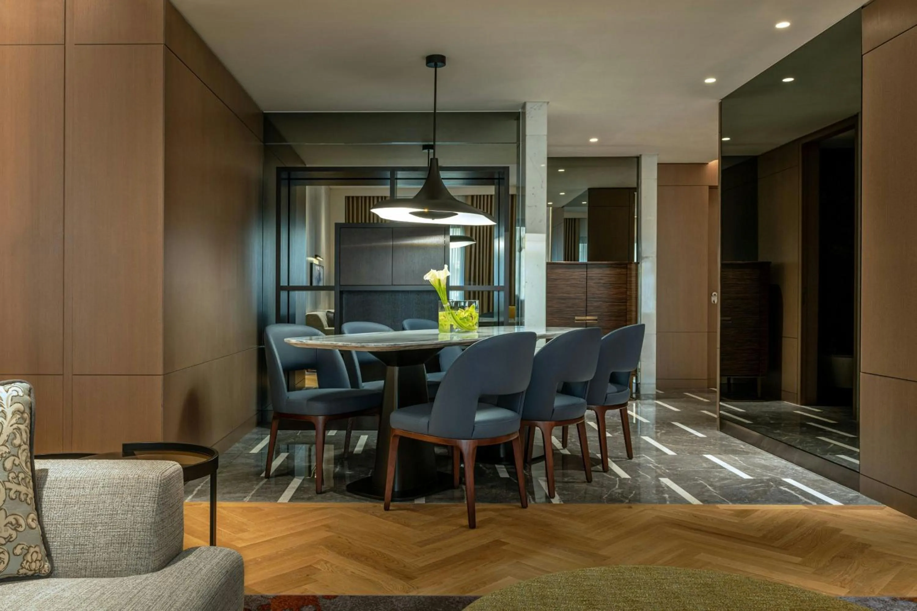 Bedroom in Le Royal Méridien Place Vendôme Lusail