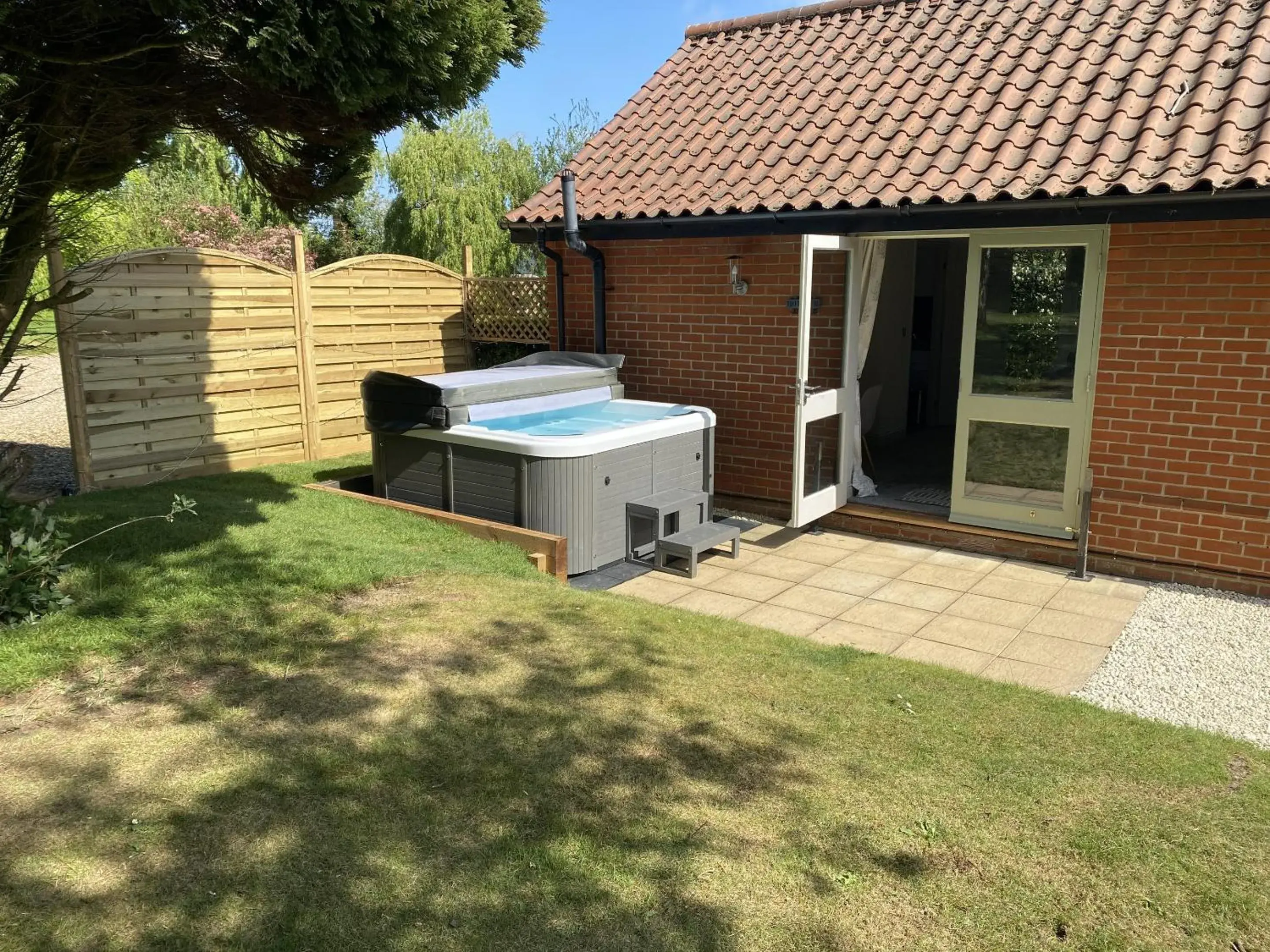 Deluxe Apartment in The Foxes Den Deluxe Apartment in The Foxes Den