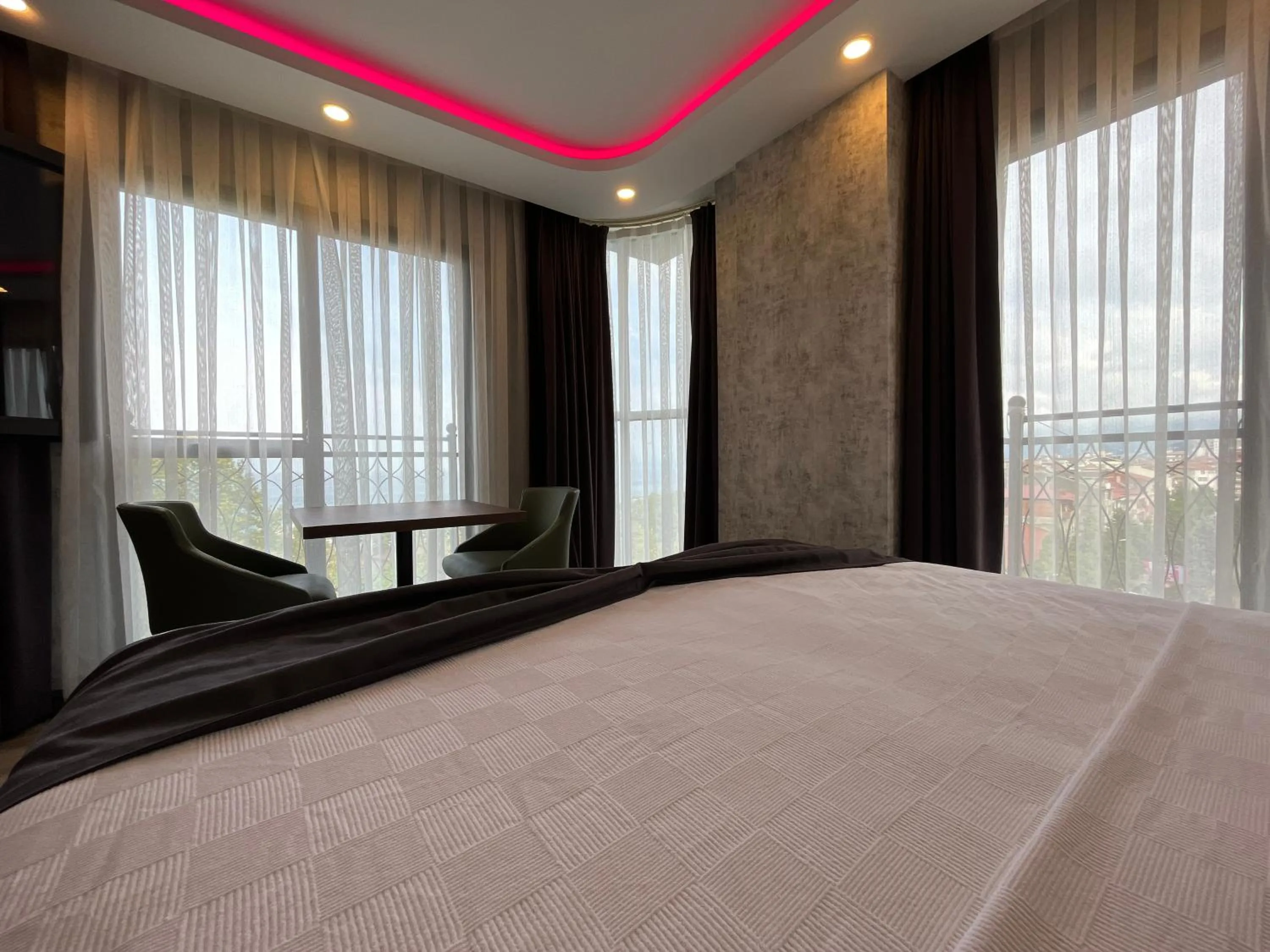 Bed in Avni Bey Otel