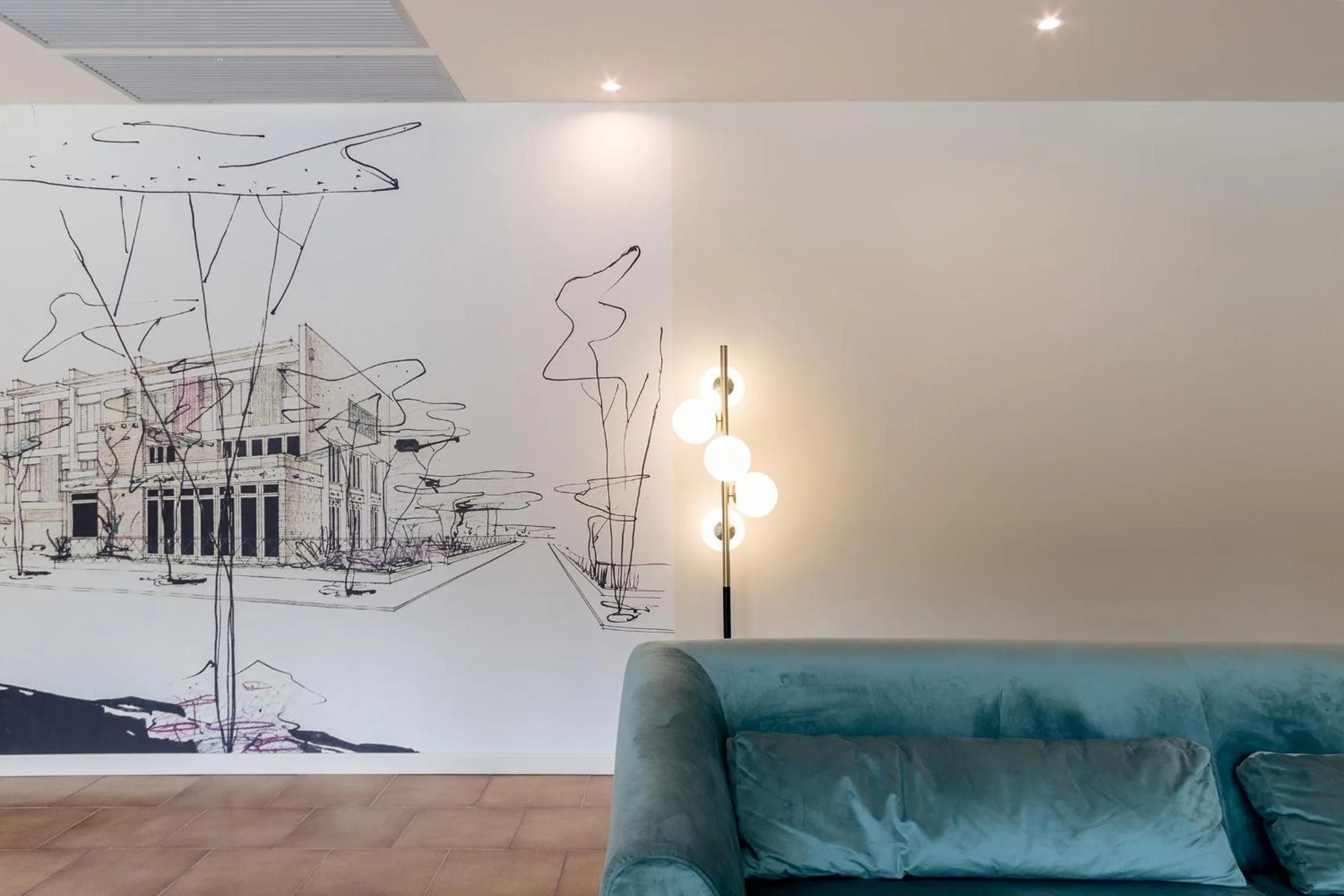 Communal lounge/ TV room in Hotel Millepini